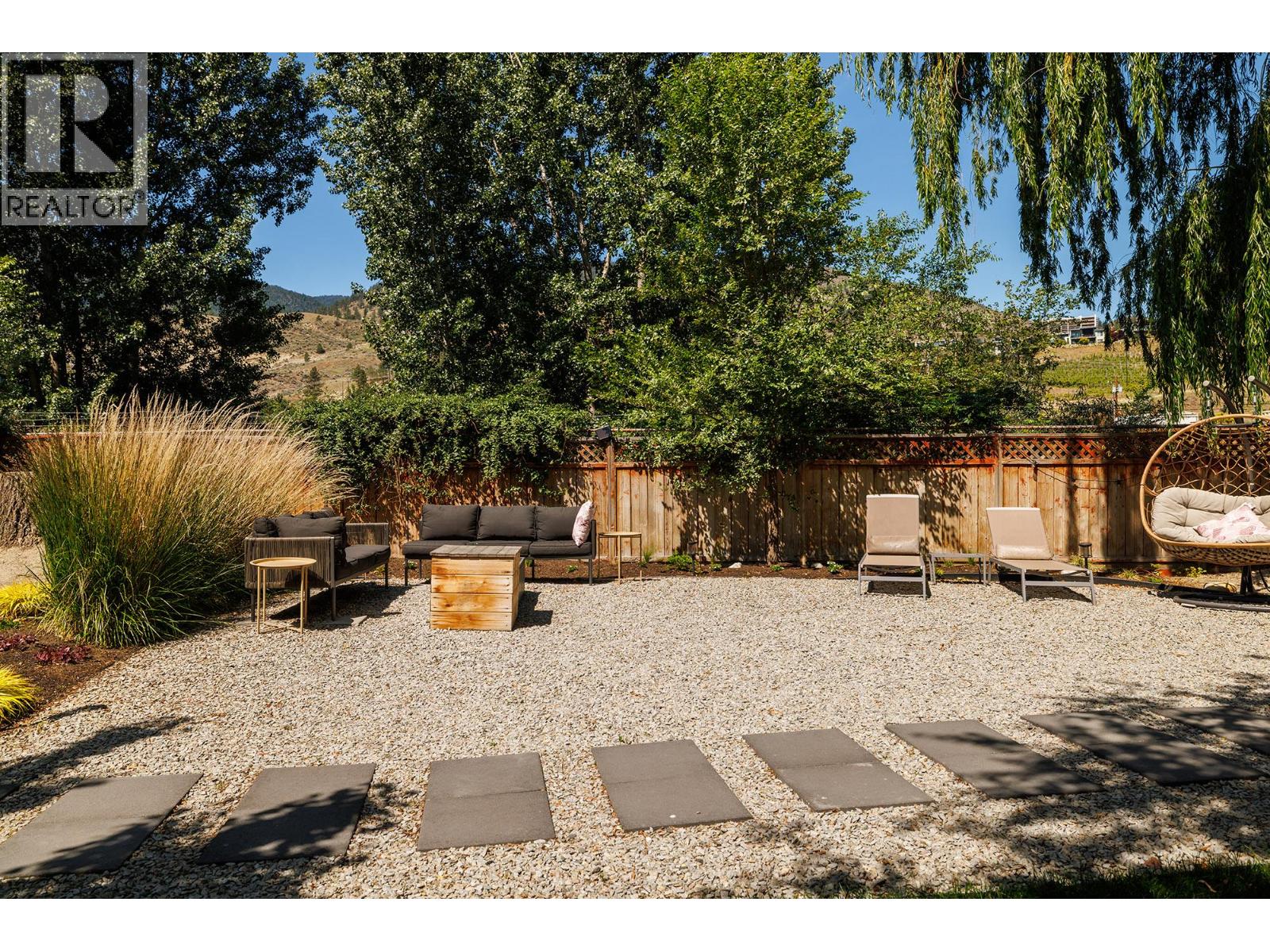 4201 Skaha Lake Road, Penticton, British Columbia  V2A 0K4 - Photo 14 - 10390057