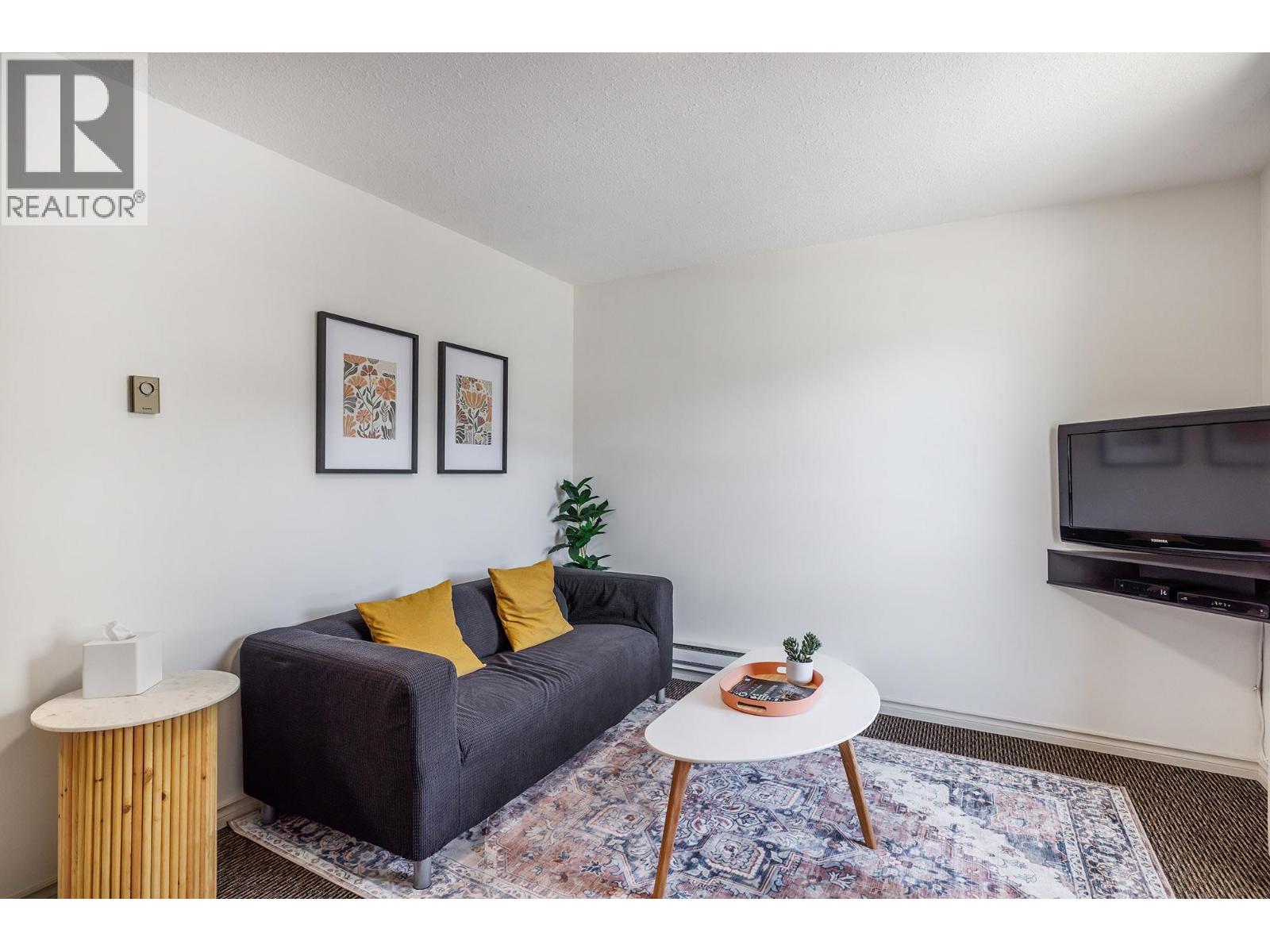4201 Skaha Lake Road, Penticton, British Columbia  V2A 0K4 - Photo 33 - 10390057