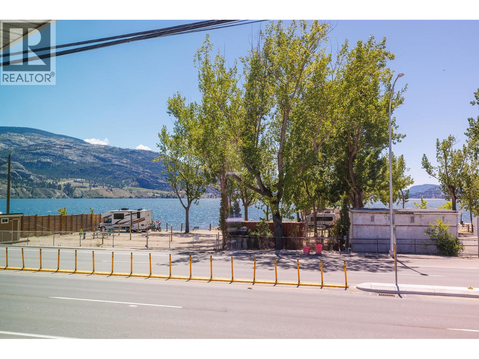 4201 Skaha Lake Road, Penticton, British Columbia  V2A 0K4 - Photo 43 - 10390057