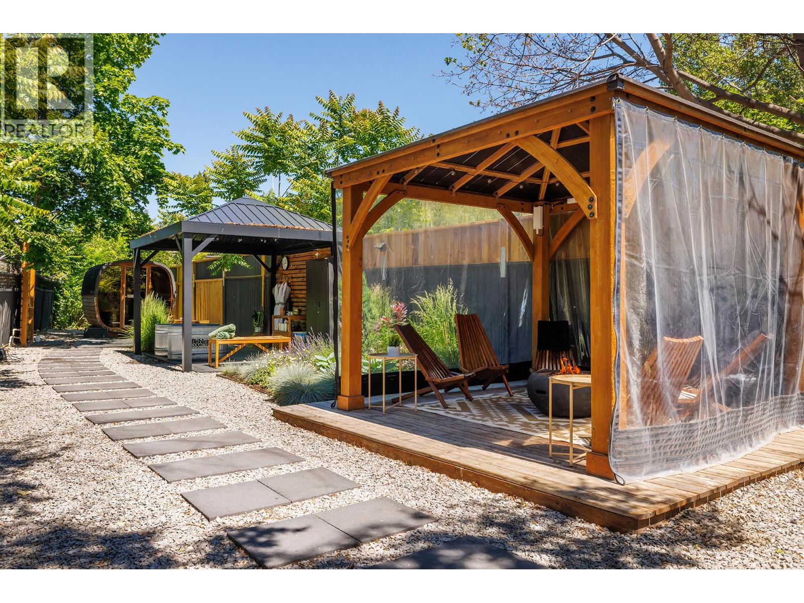 4201 Skaha Lake Road, Penticton, British Columbia  V2A 0K4 - Photo 5 - 10390057