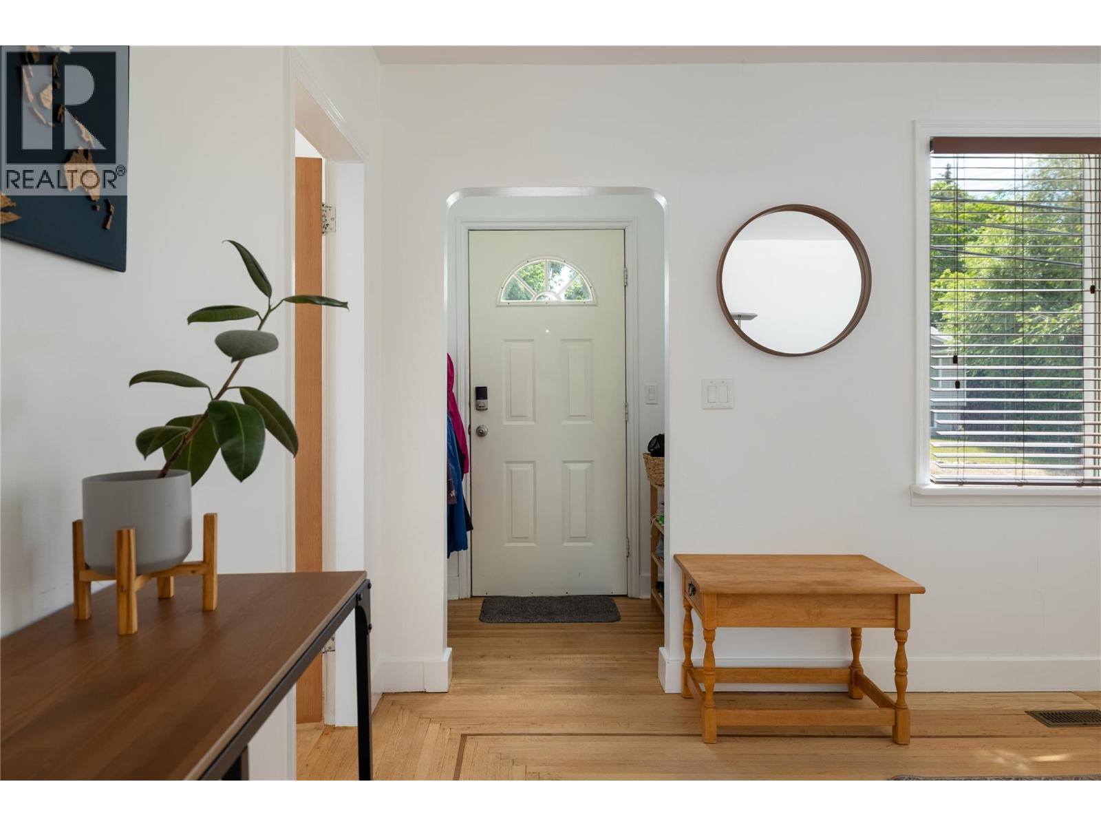 2105 32 Avenue, Vernon, British Columbia  V1T 2K1 - Photo 15 - 10391317