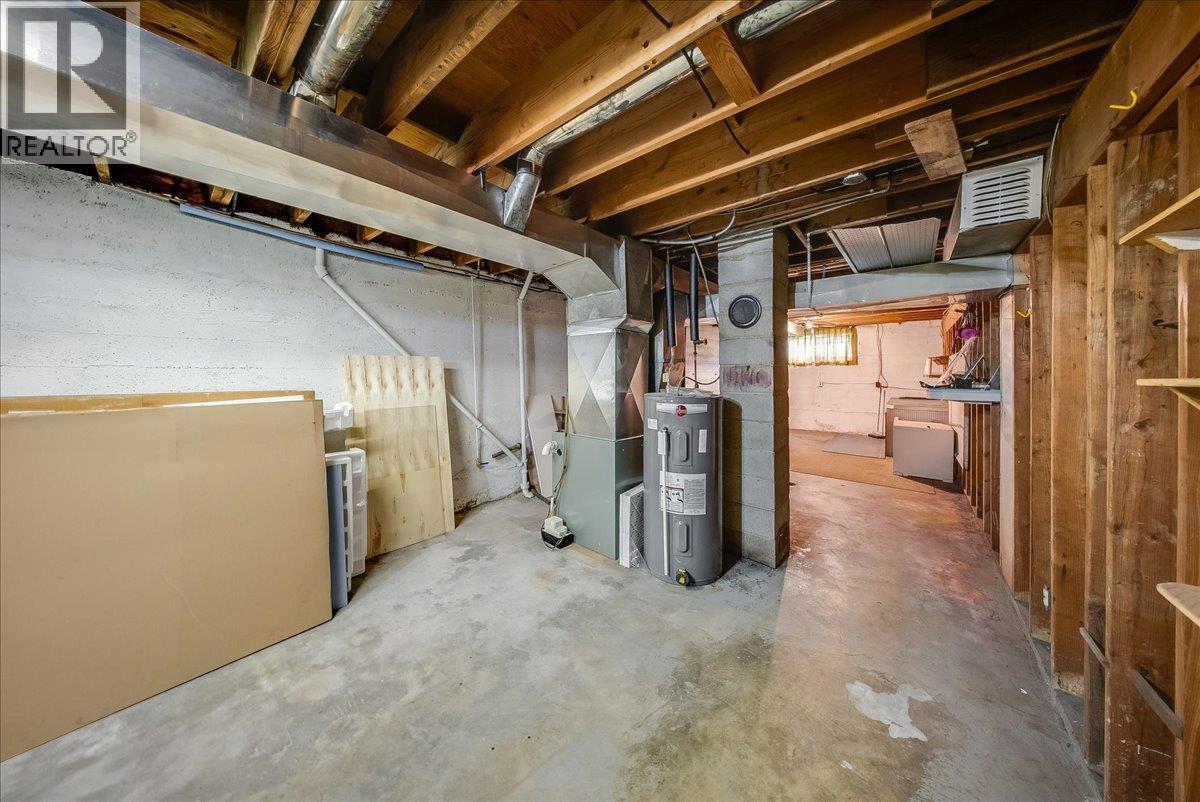 840 Columbia Avenue, Castlegar, British Columbia  V1N 1H2 - Photo 28 - 10391218