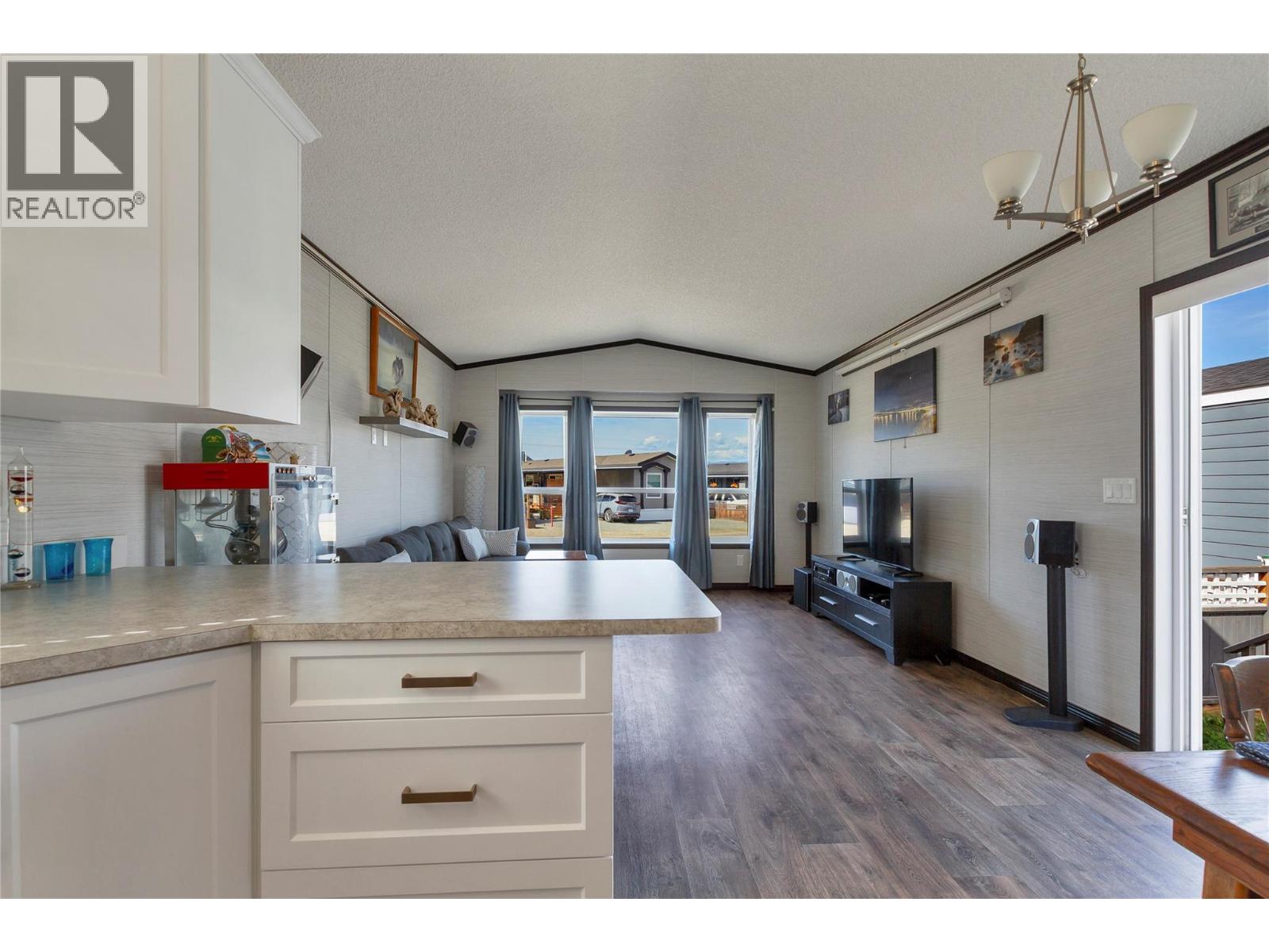 65 Antoine Road Unit# 9, Vernon, British Columbia  V1H 2A3 - Photo 9 - 10391075