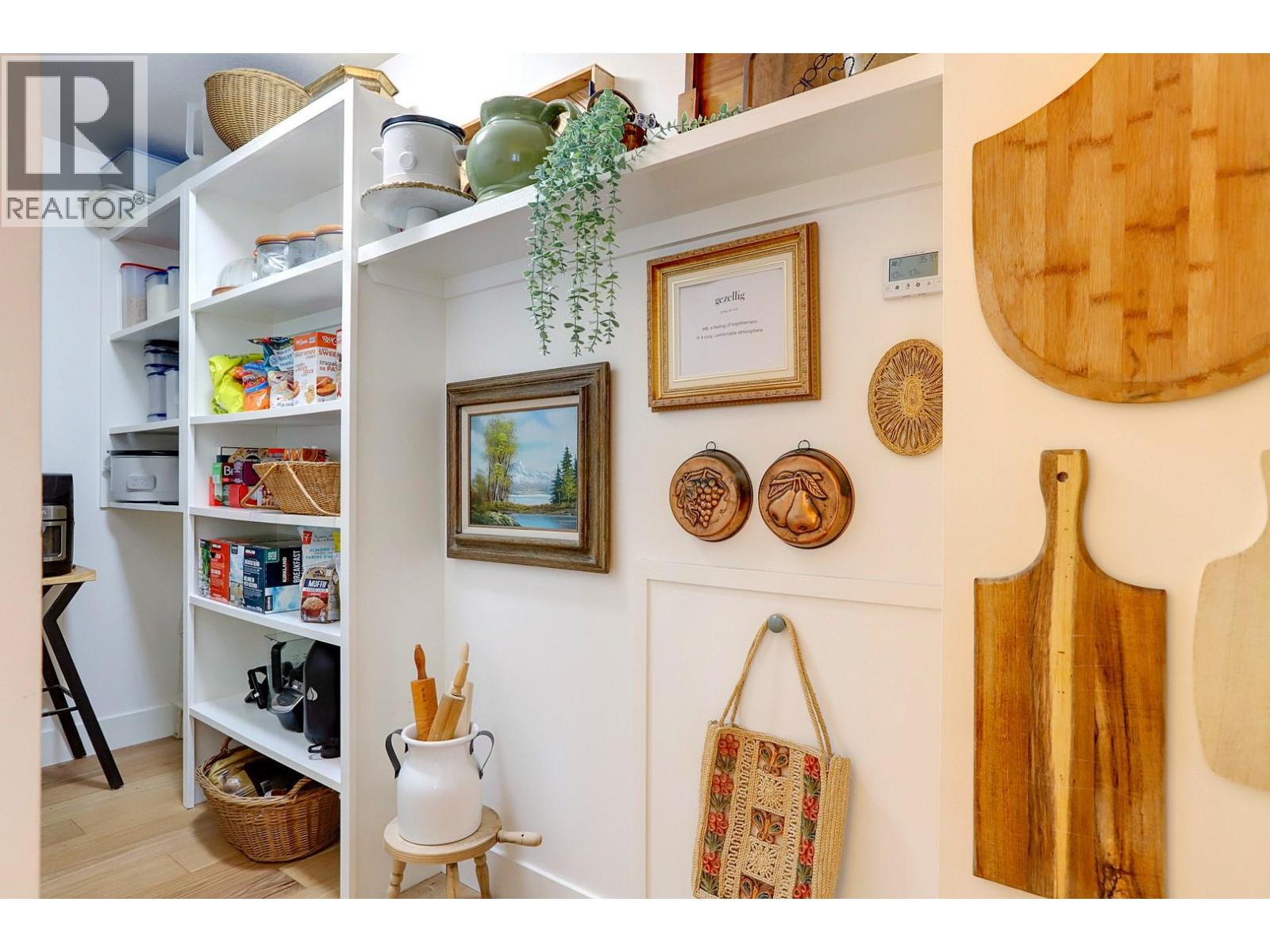 10802 Coldstream Creek Road, Coldstream, British Columbia  V1B 1C9 - Photo 29 - 10391040
