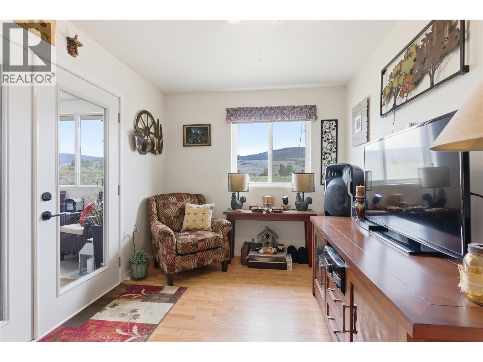 6584 Pinecrest Drive, Cache Creek, British Columbia  V0K 2P0 - Photo 21 - 10391284