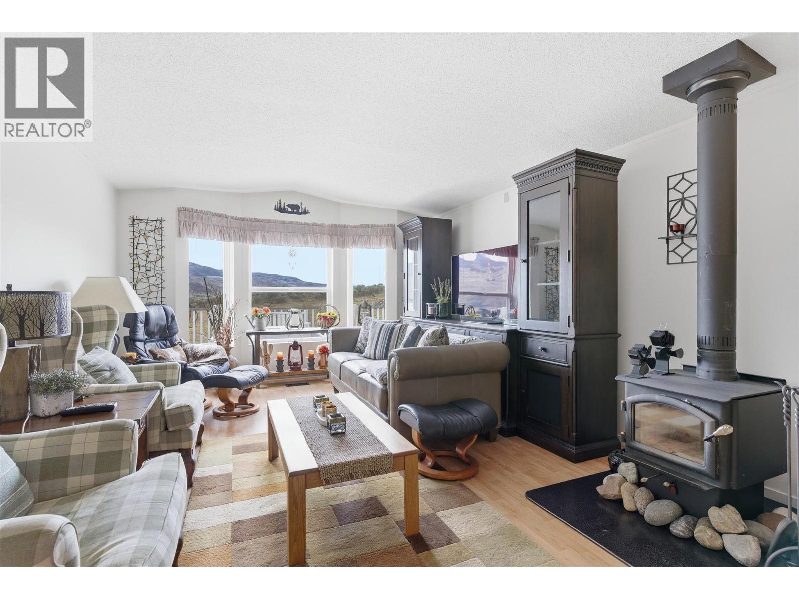 6584 Pinecrest Drive, Cache Creek, British Columbia  V0K 2P0 - Photo 24 - 10391284