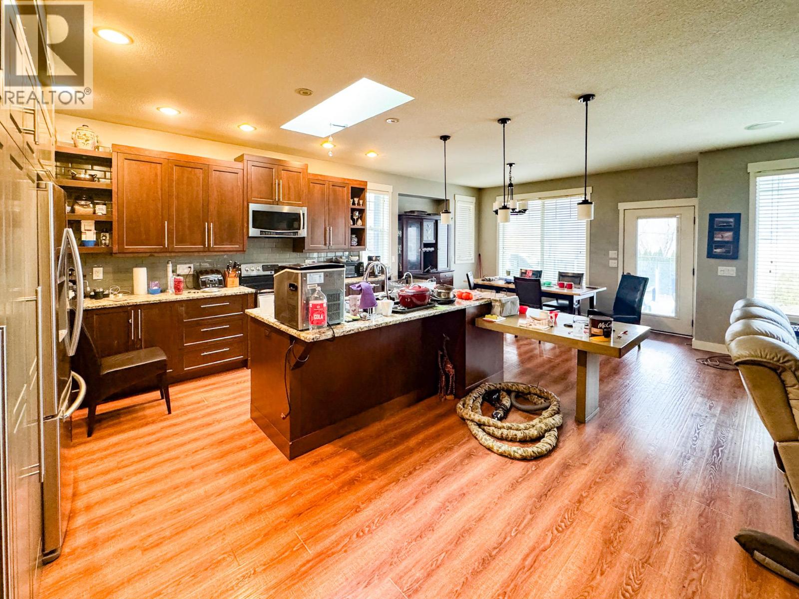4026 Oleander Drive, Osoyoos, British Columbia  V0H 1V1 - Photo 6 - 10391283