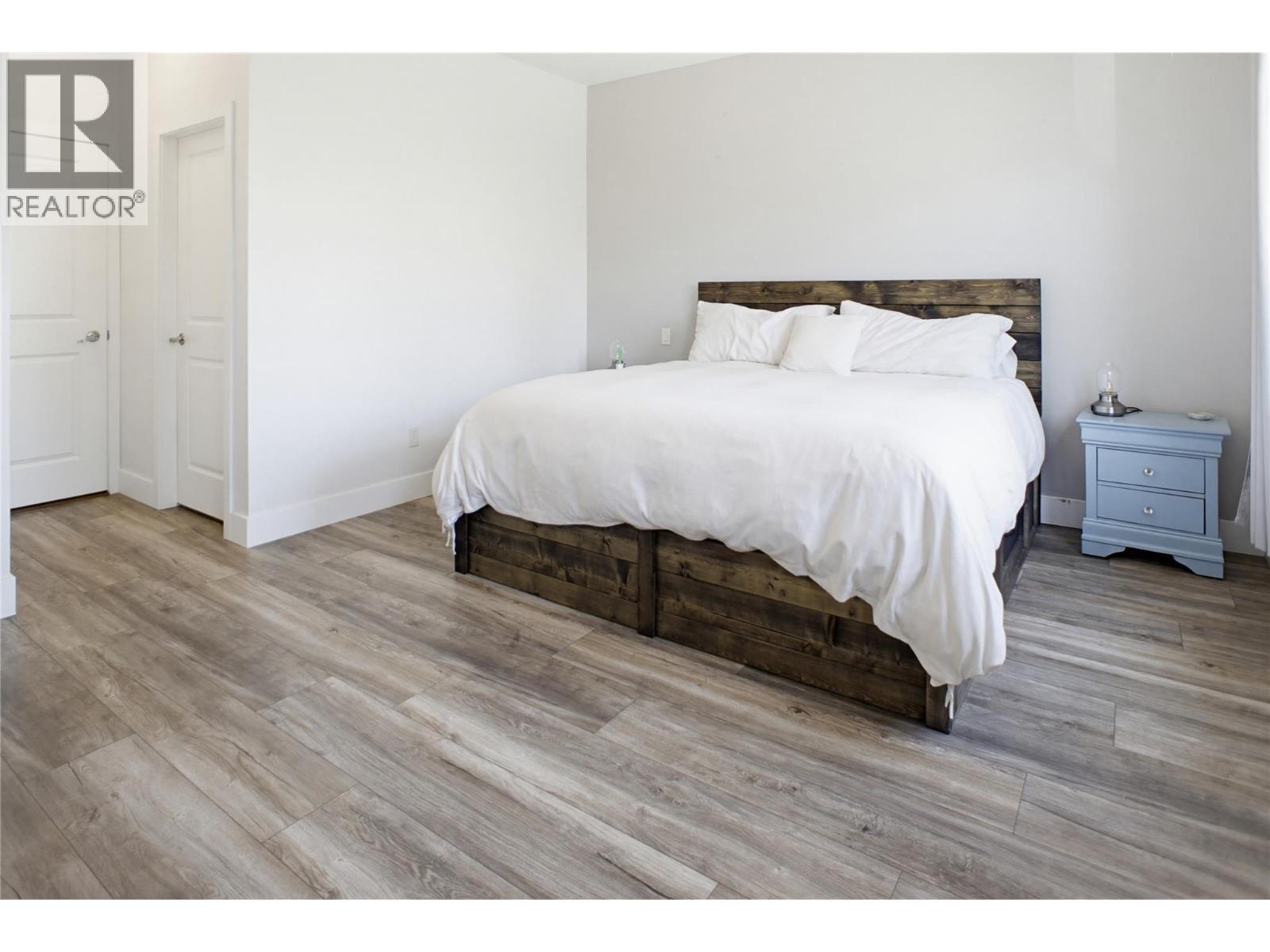 2046 Robson Place Unit# 6, Kamloops, British Columbia  V2E 0A5 - Photo 11 - 10391271