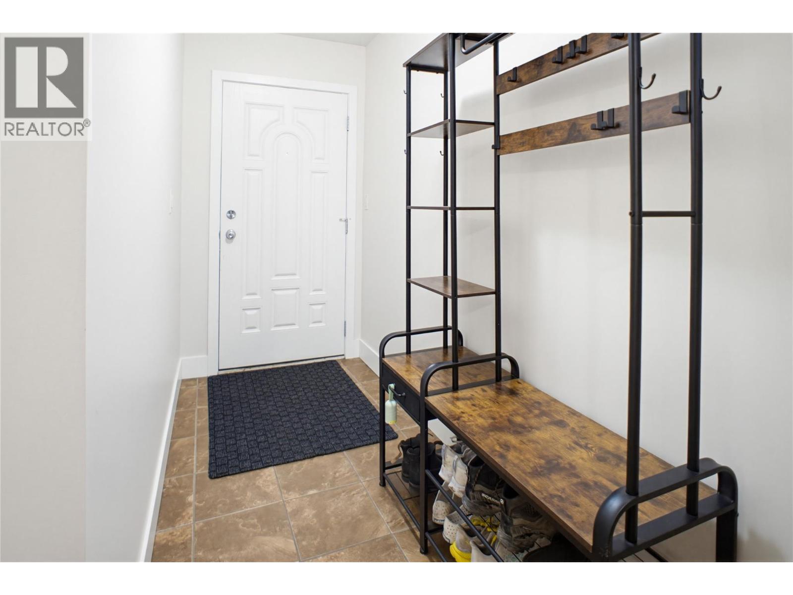2046 Robson Place Unit# 6, Kamloops, British Columbia  V2E 0A5 - Photo 21 - 10391271