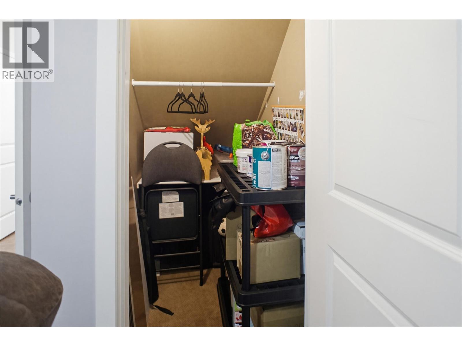 2046 Robson Place Unit# 6, Kamloops, British Columbia  V2E 0A5 - Photo 27 - 10391271