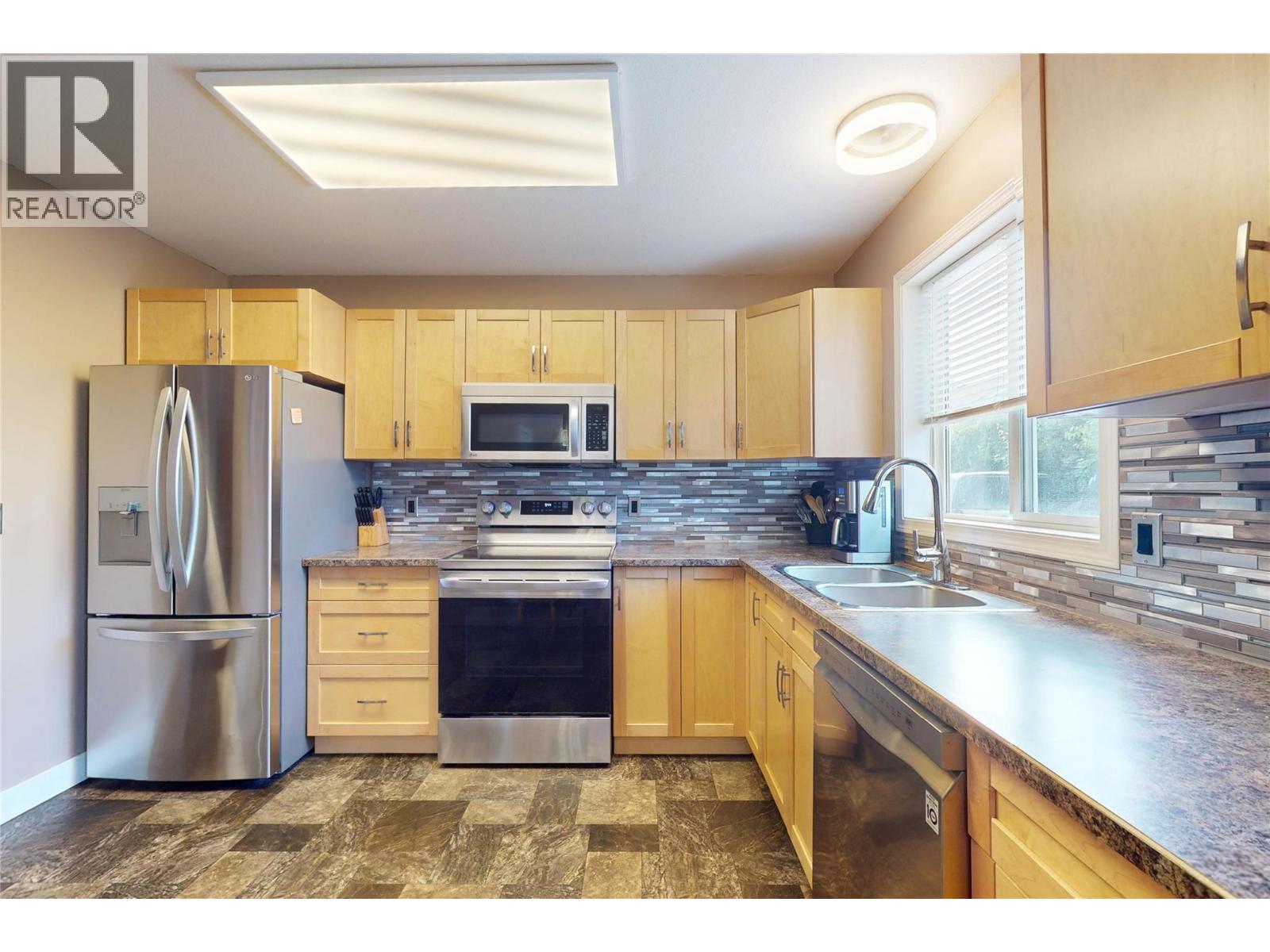 4450 Postill Drive Unit# 33, Kelowna, British Columbia  V1X 7T9 - Photo 12 - 10389258