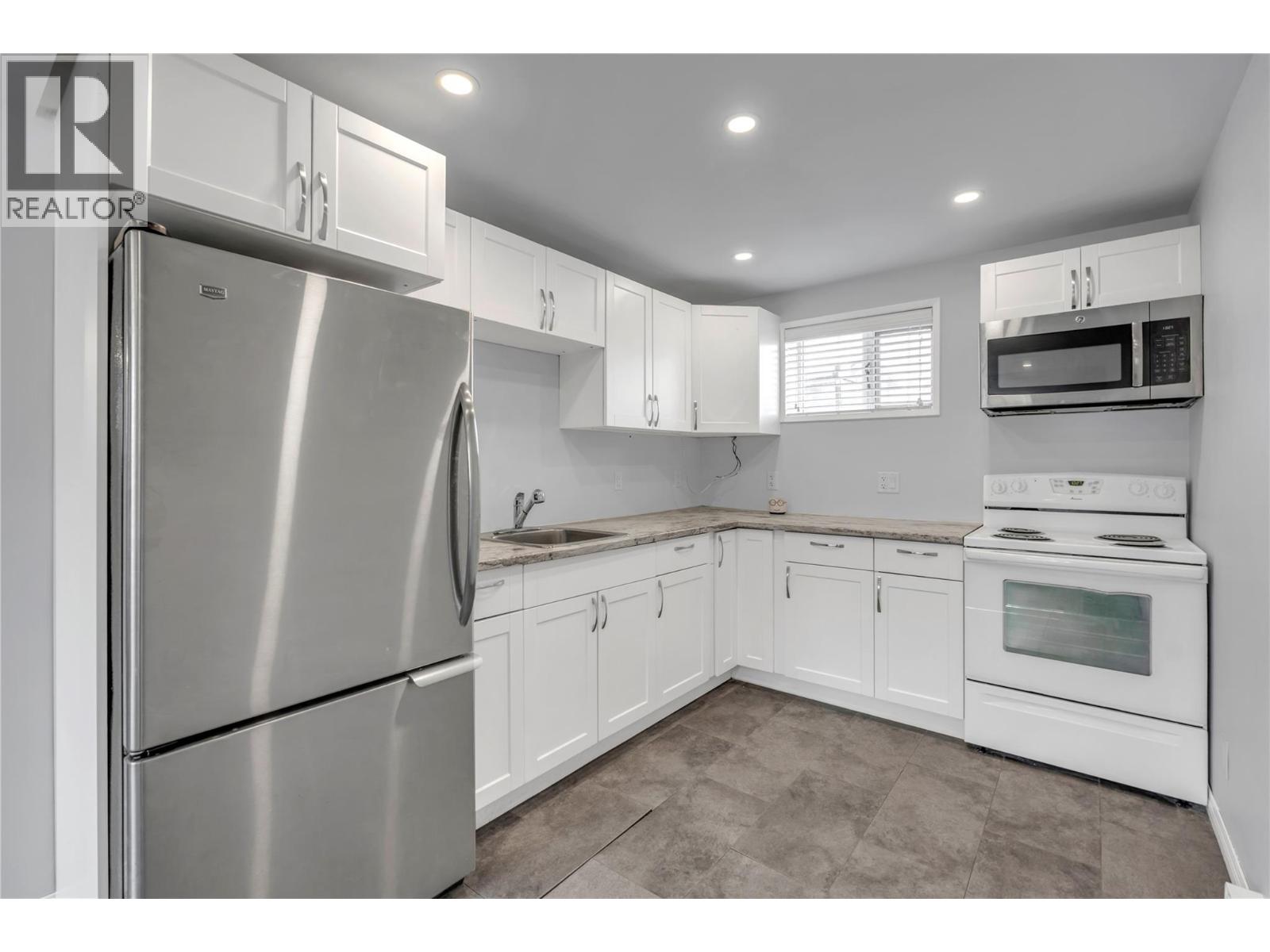 764 Penticton Avenue, Penticton, British Columbia  V2A 2M8 - Photo 29 - 10391329