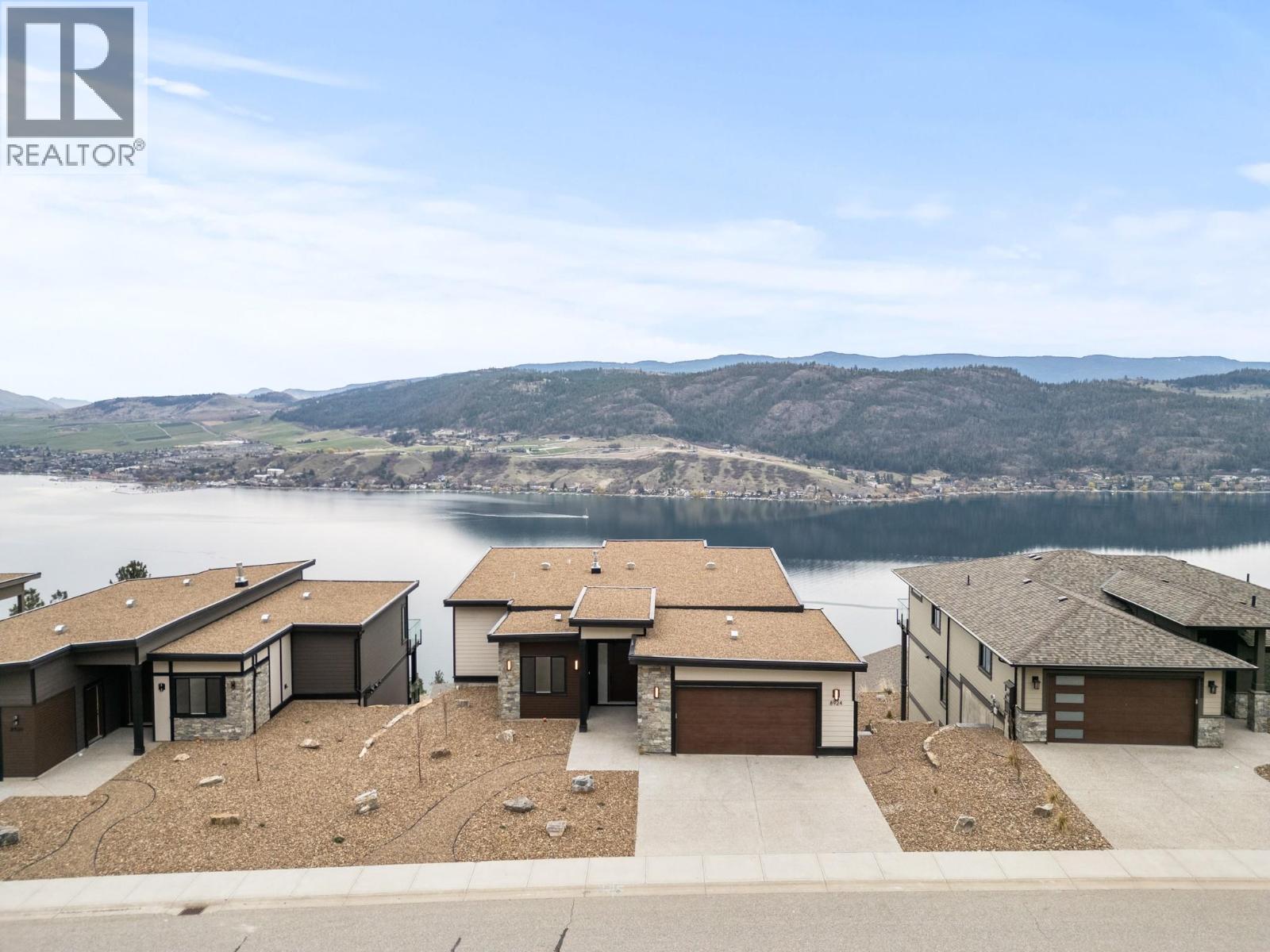8924 Tavistock Road, Vernon, British Columbia  V1H 2L4 - Photo 4 - 10391309