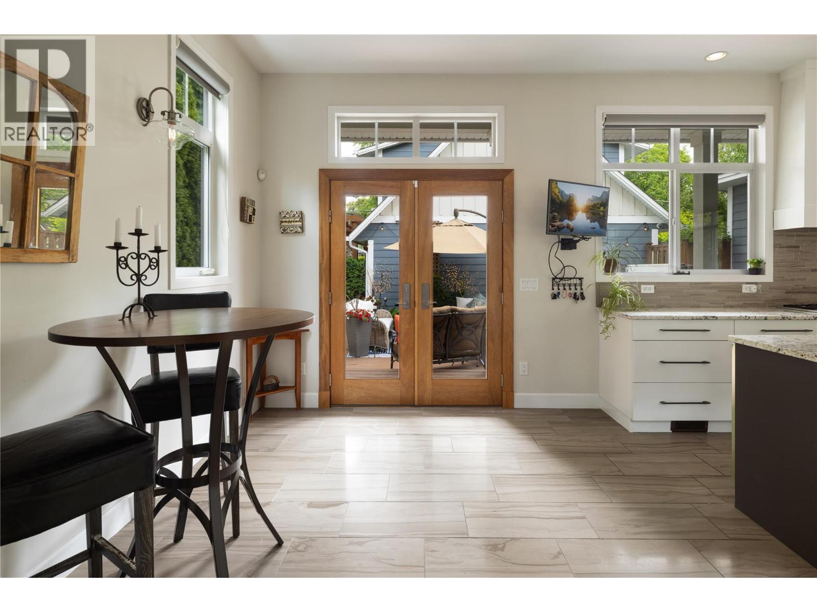 747 & 749 Wilson Avenue, Kelowna, British Columbia  V1Y 6X8 - Photo 18 - 10384357