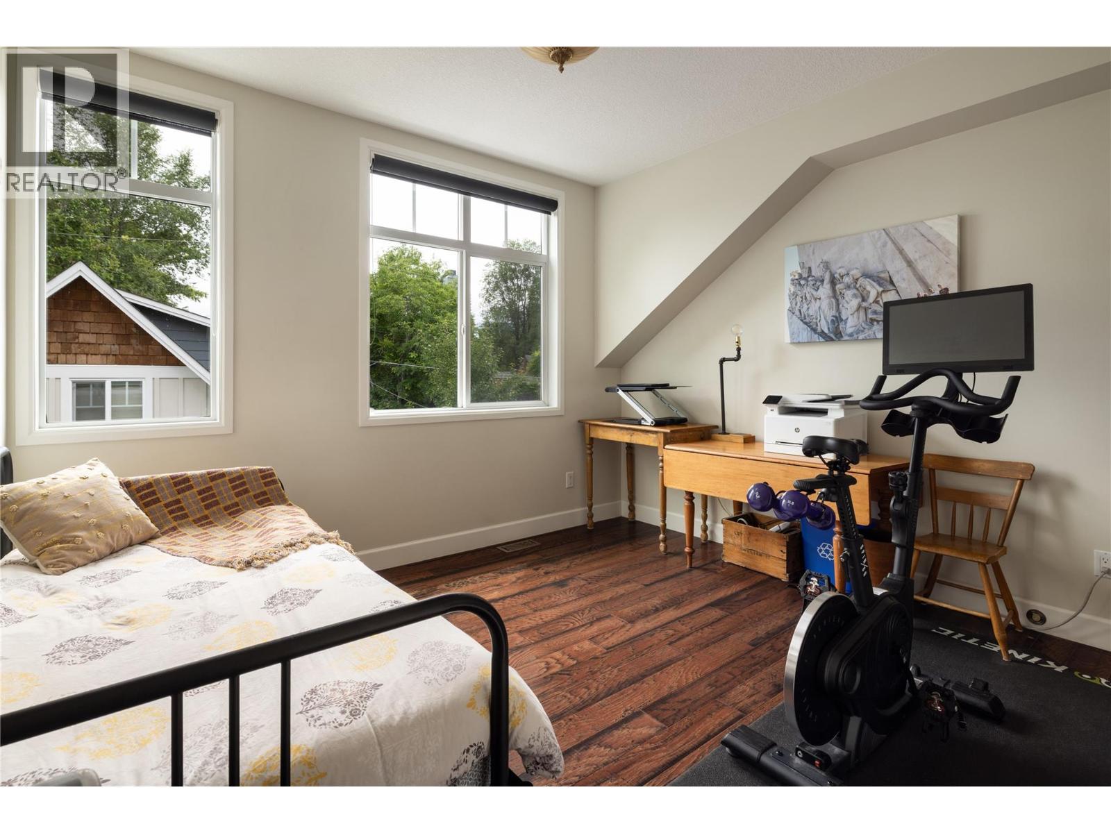 747 & 749 Wilson Avenue, Kelowna, British Columbia  V1Y 6X8 - Photo 29 - 10384357