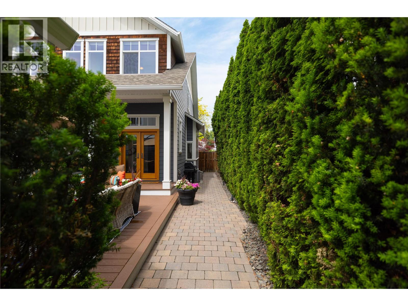 747 & 749 Wilson Avenue, Kelowna, British Columbia  V1Y 6X8 - Photo 44 - 10384357