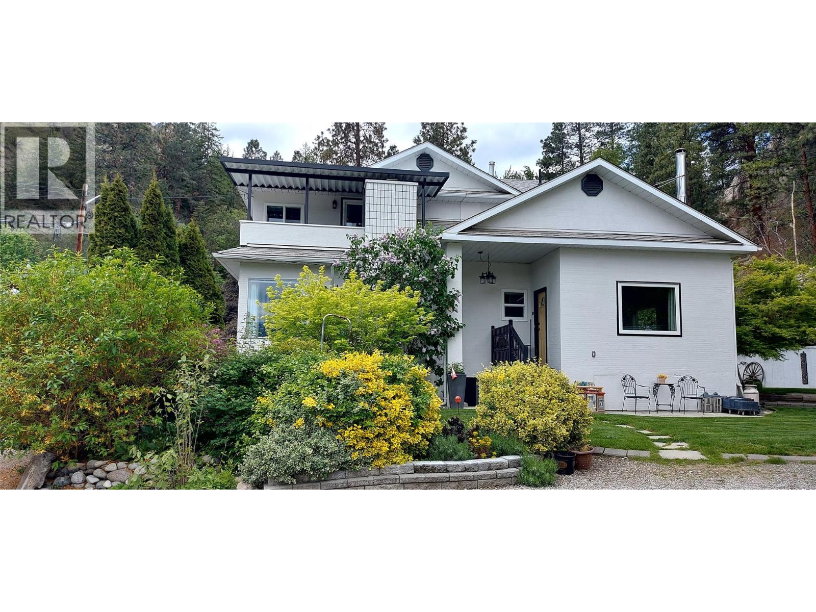 5706 Butler Street, summerland, British Columbia