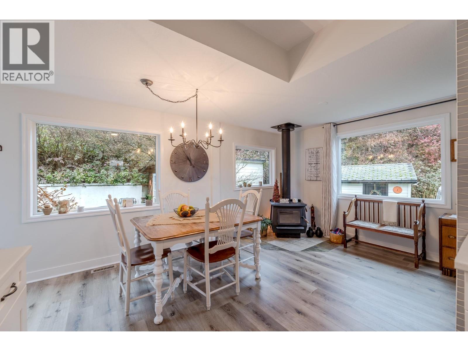 5706 Butler Street, Summerland, British Columbia  V0H 1Z1 - Photo 30 - 10391335