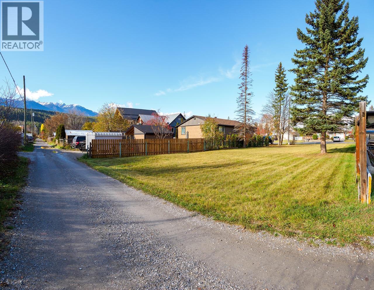 618 8th  S Street, Golden, British Columbia  V0A 1H0 - Photo 5 - 10391288