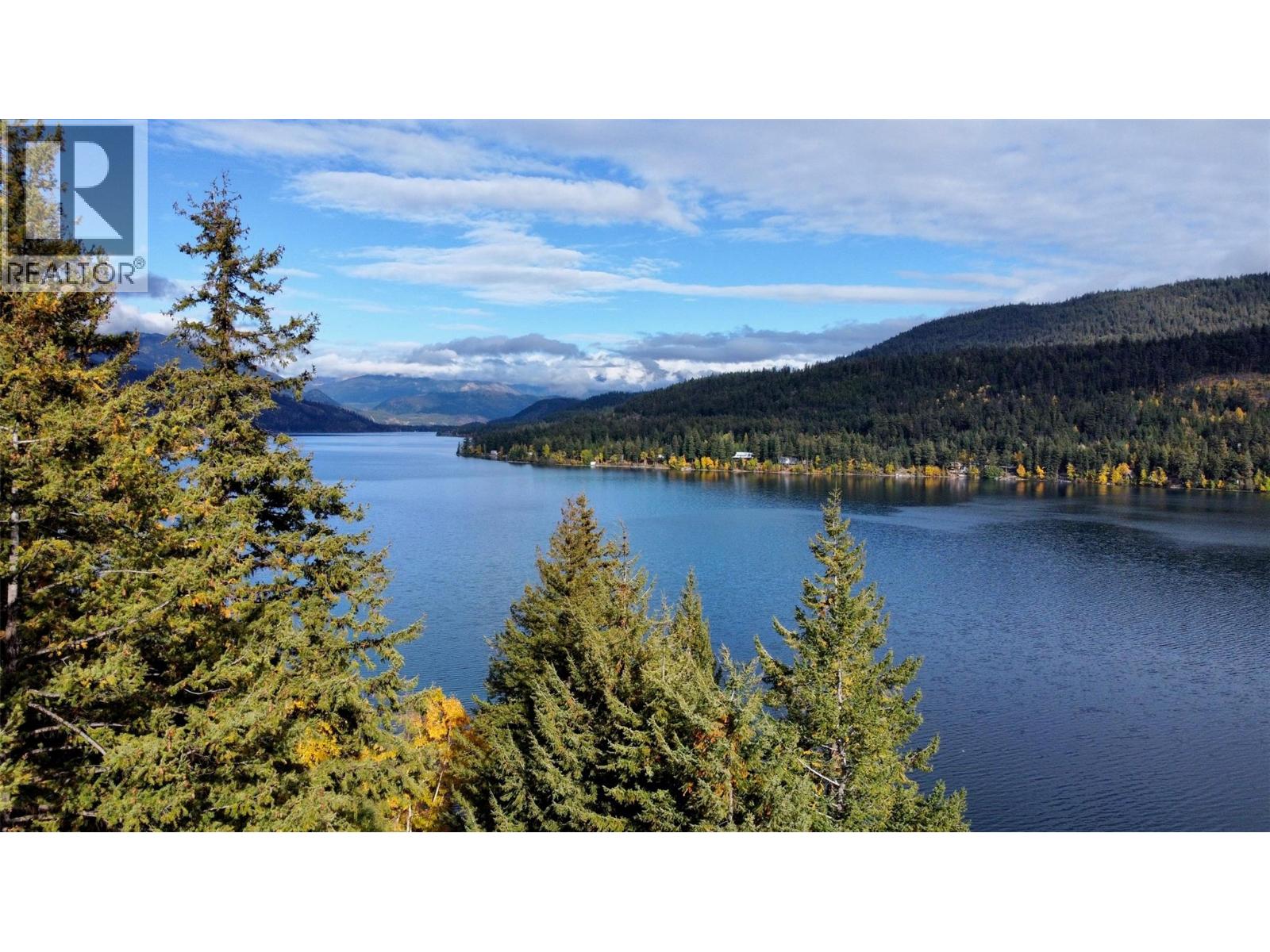 8200 Gun Lake Road W, Gold Bridge, British Columbia  V0K 1P0 - Photo 12 - 10391321