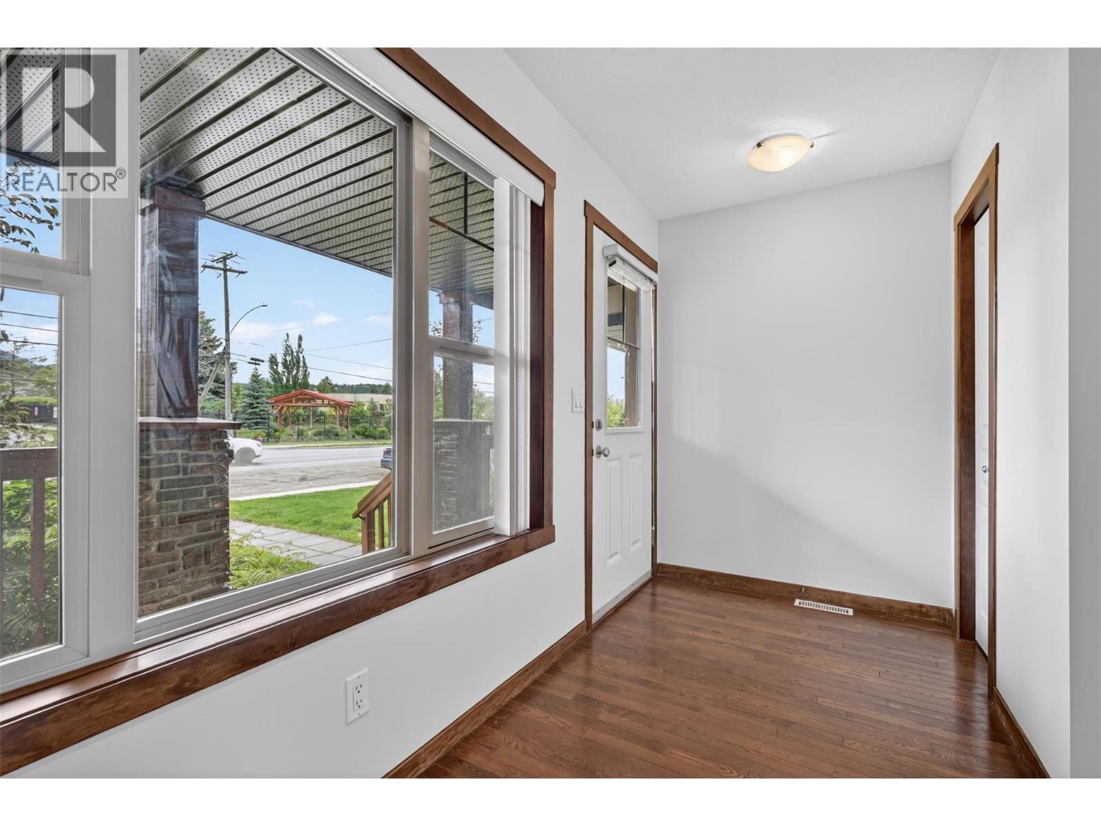 1000 9th Street Unit# 10, Invermere, British Columbia  V0A 1K4 - Photo 15 - 10391115