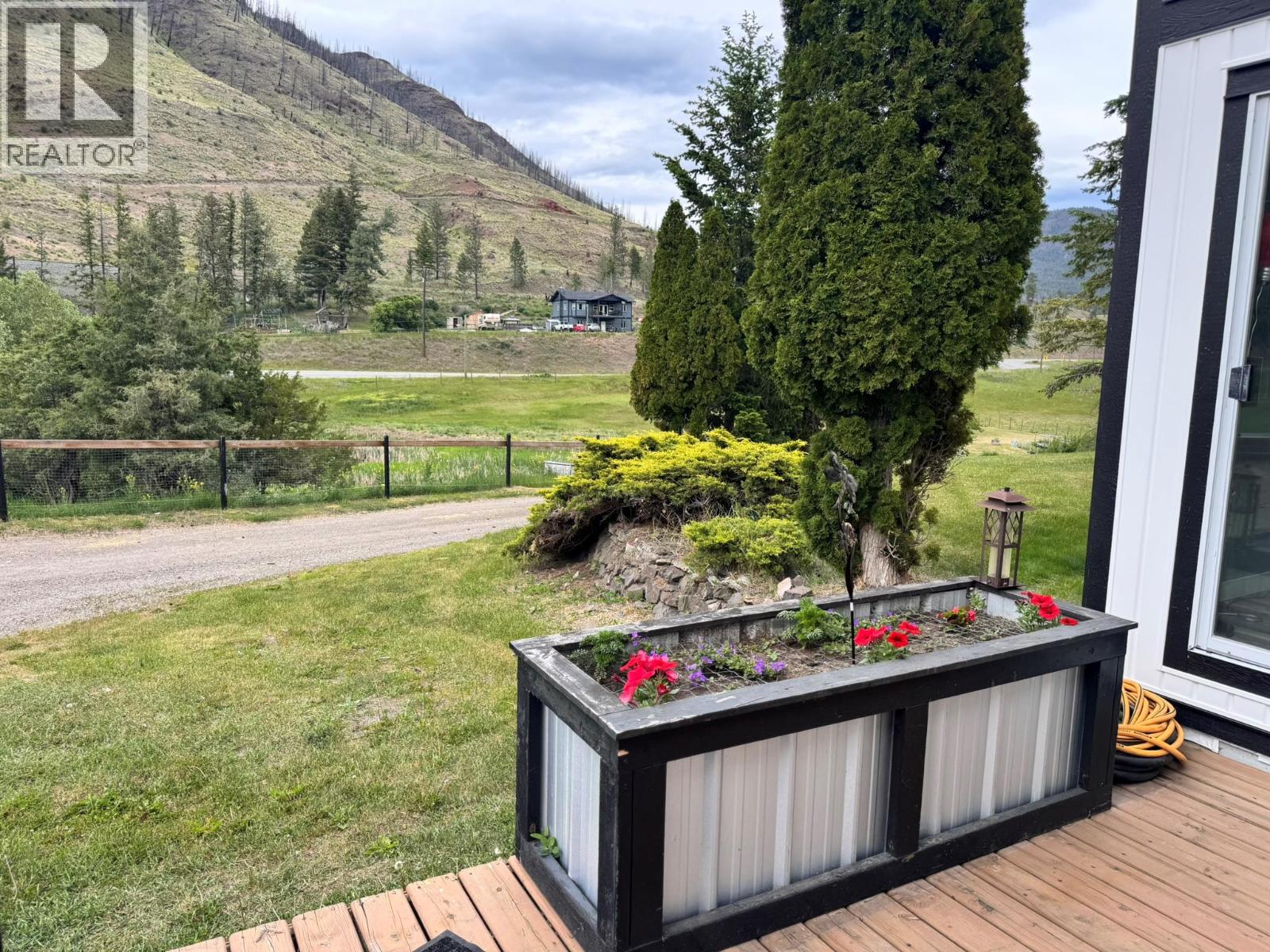 4316 Kamloops Vernon Highway, Westwold, British Columbia  V0E 3B1 - Photo 3 - 10391054