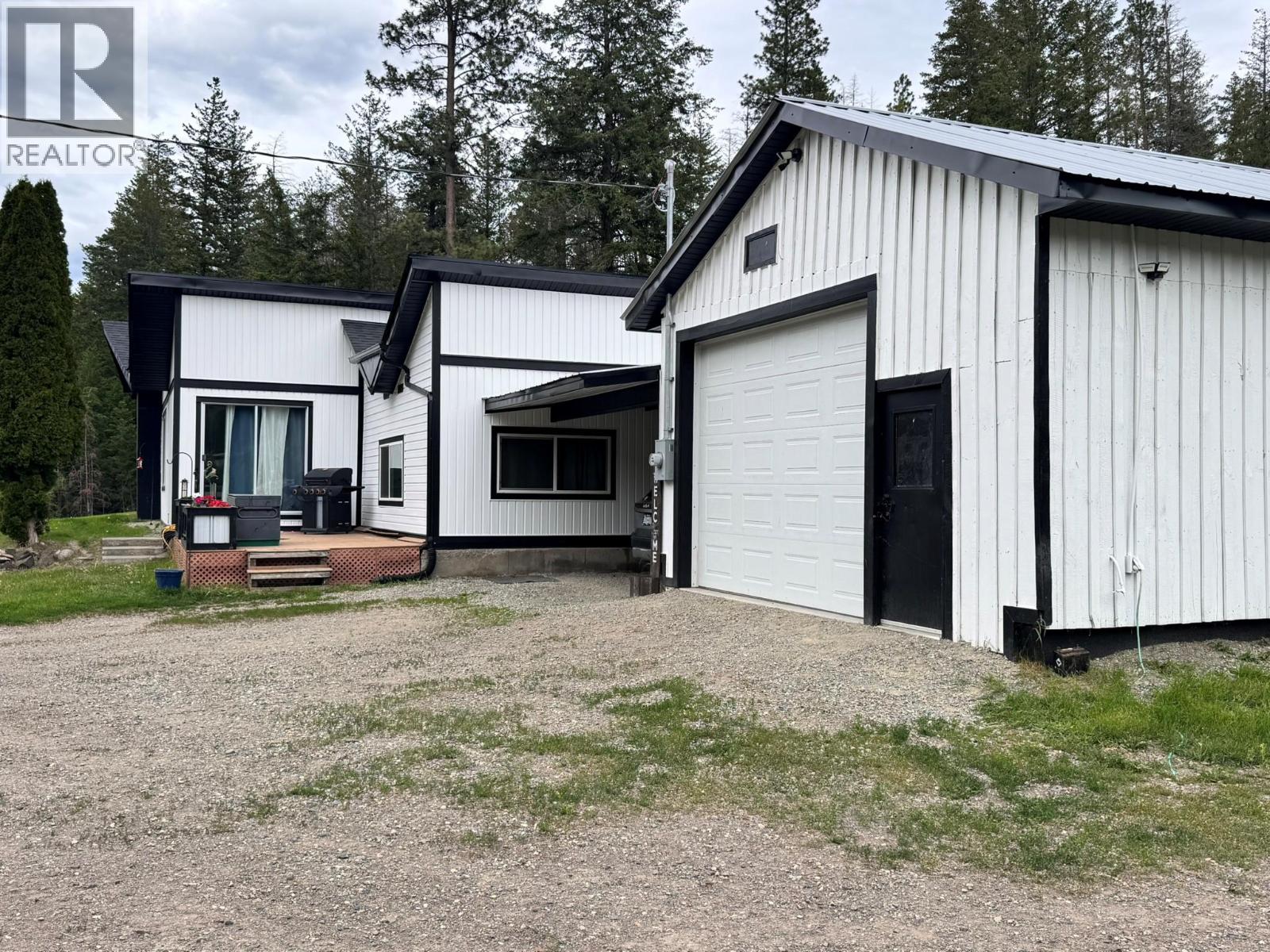 4316 Kamloops Vernon Highway, Westwold, British Columbia  V0E 3B1 - Photo 32 - 10391054