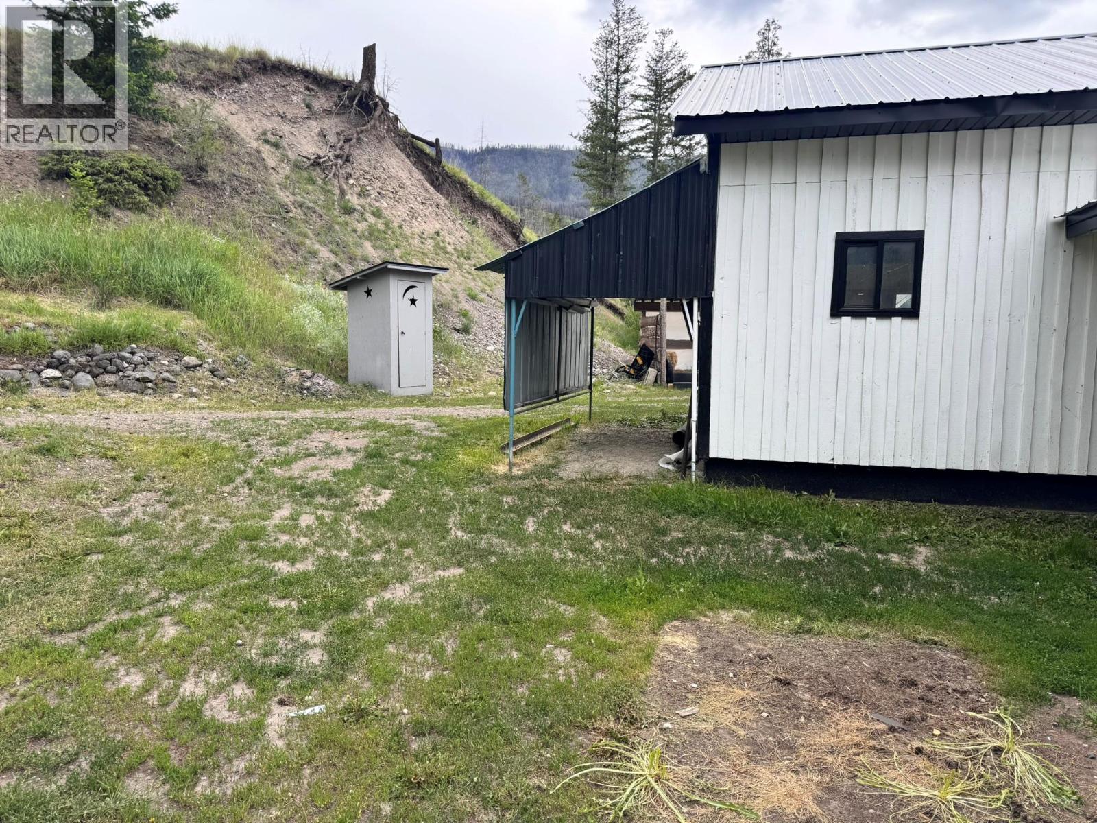 4316 Kamloops Vernon Highway, Westwold, British Columbia  V0E 3B1 - Photo 39 - 10391054
