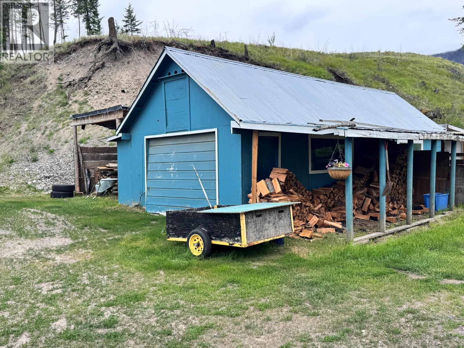 4316 Kamloops Vernon Highway, Westwold, British Columbia  V0E 3B1 - Photo 46 - 10391054