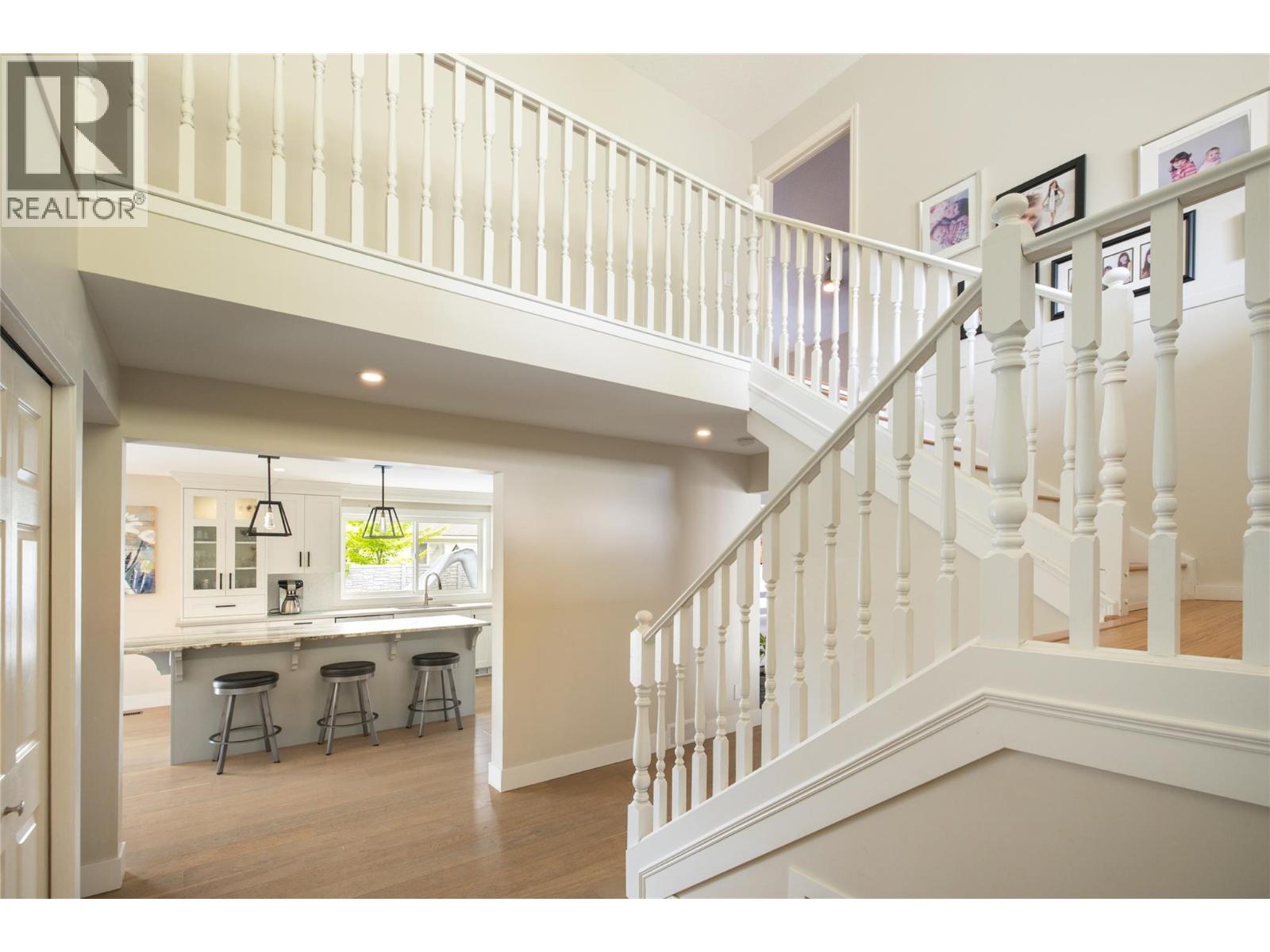 3450 Barberry Street, Kelowna, British Columbia  V1W 3V6 - Photo 31 - 10389183