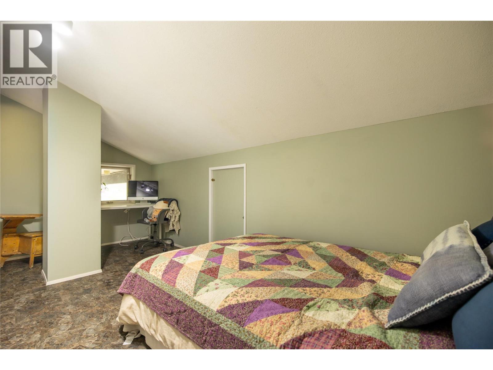 3450 Barberry Street, Kelowna, British Columbia  V1W 3V6 - Photo 46 - 10389183