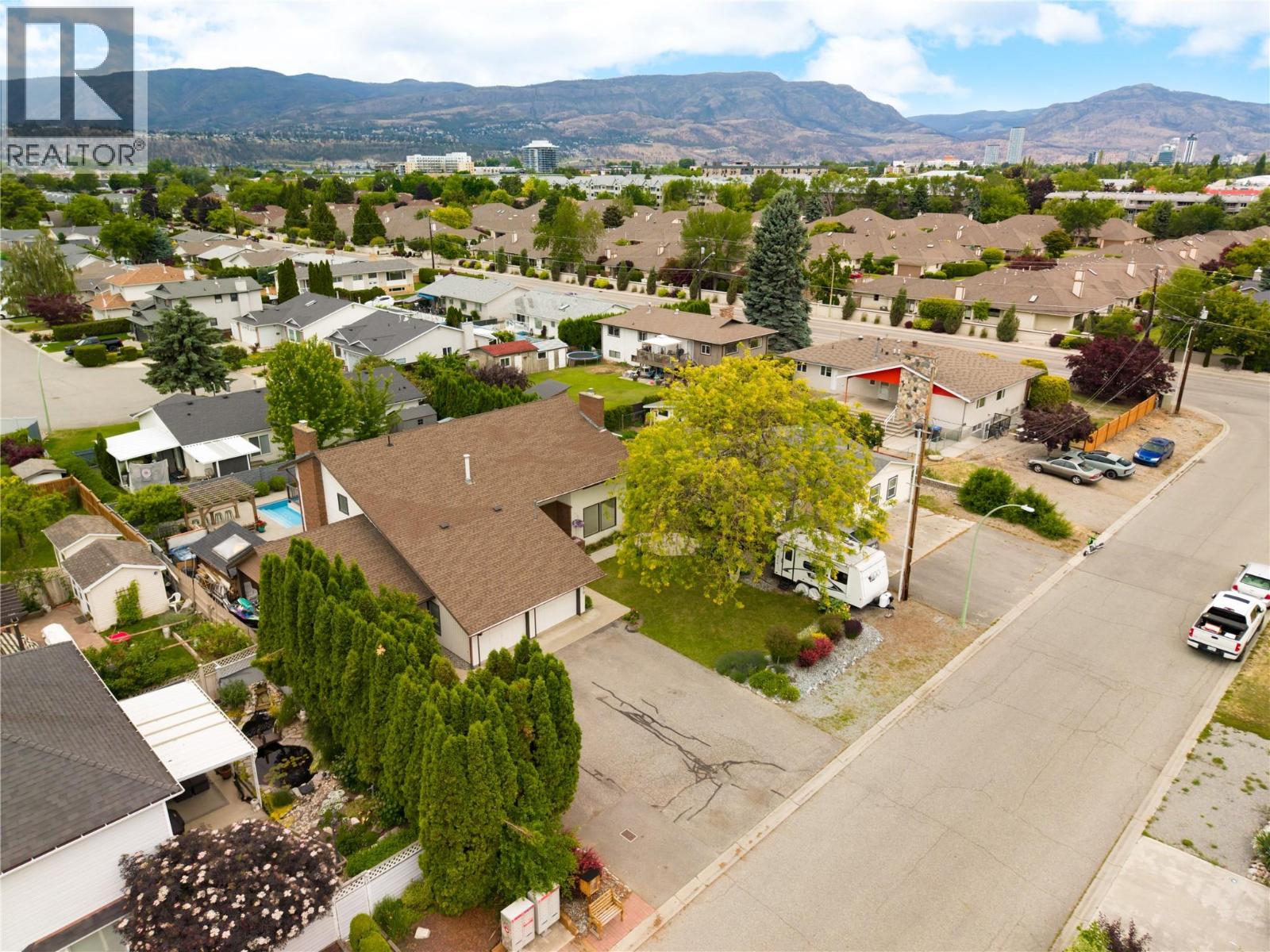3450 Barberry Street, Kelowna, British Columbia  V1W 3V6 - Photo 53 - 10389183
