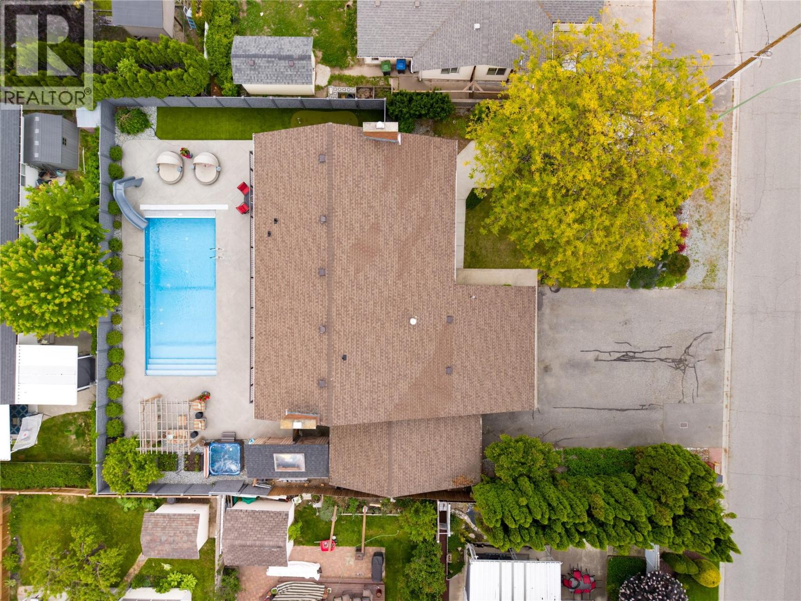 3450 Barberry Street, Kelowna, British Columbia  V1W 3V6 - Photo 61 - 10389183