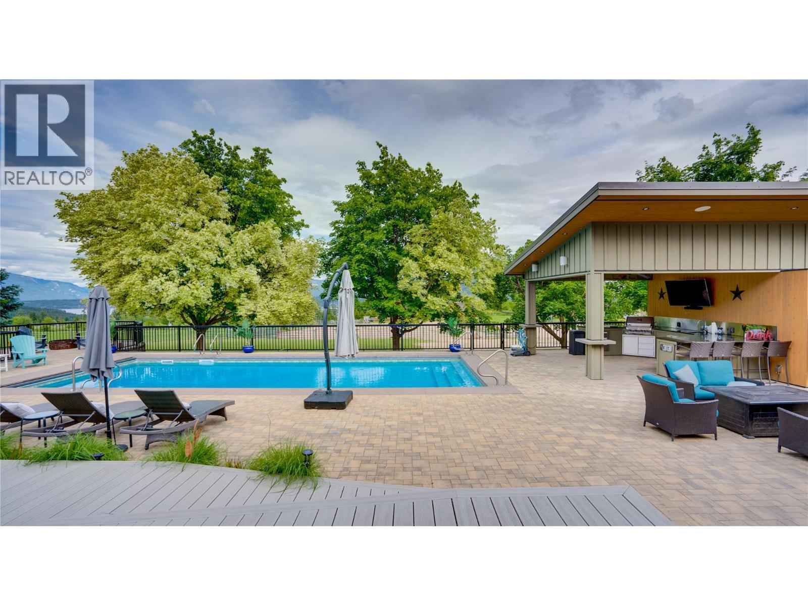 6500 15th Avenue Sw Unit# 1, Salmon Arm, British Columbia  V1E 1R5 - Photo 25 - 10391247