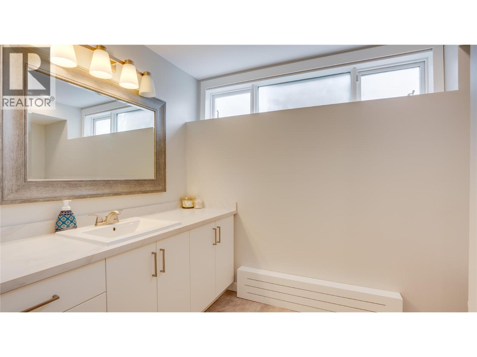 6500 15th Avenue Sw Unit# 1, Salmon Arm, British Columbia  V1E 1R5 - Photo 53 - 10391247