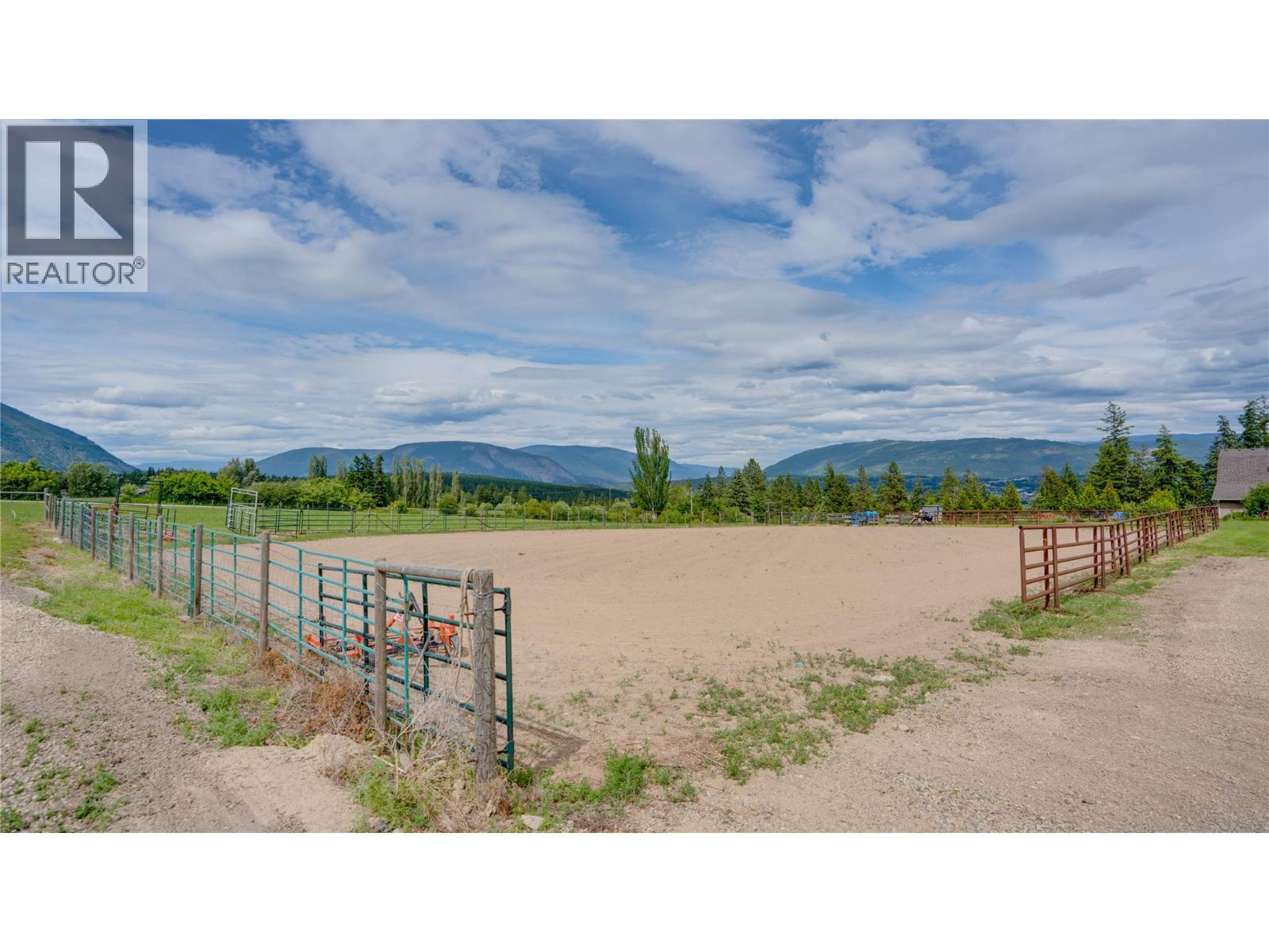6500 15th Avenue Sw Unit# 1, Salmon Arm, British Columbia  V1E 1R5 - Photo 76 - 10391247