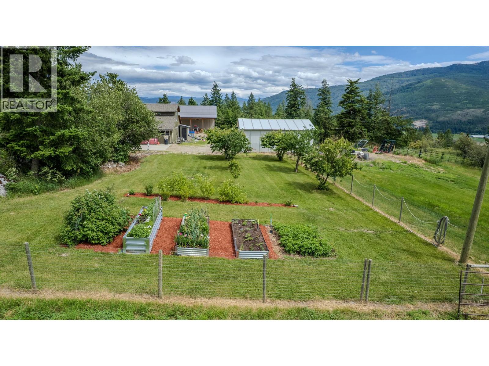 6500 15th Avenue Sw Unit# 1, Salmon Arm, British Columbia  V1E 1R5 - Photo 90 - 10391247