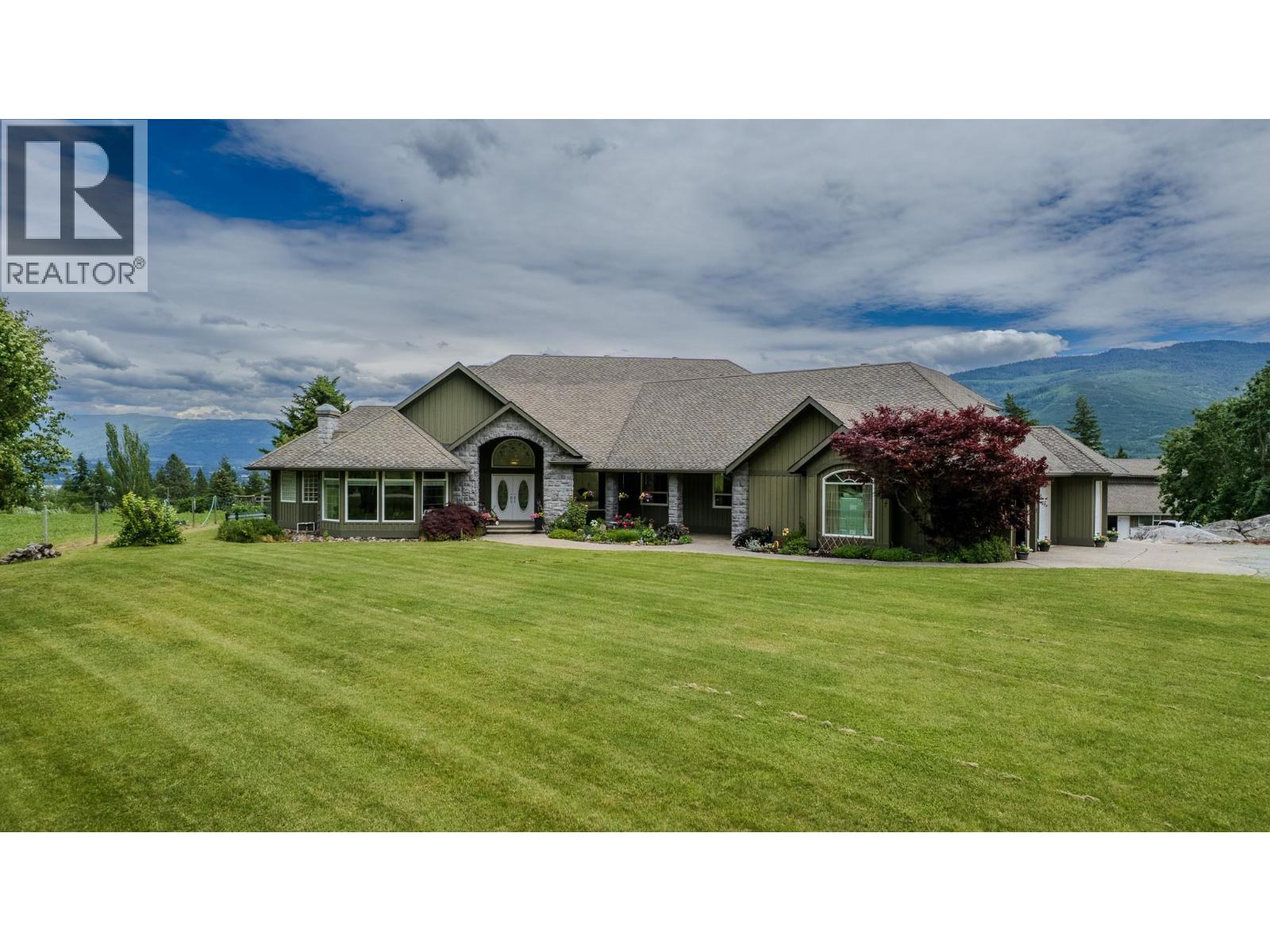 6500 15th Avenue Sw Unit# 1, Salmon Arm, British Columbia  V1E 1R5 - Photo 98 - 10391247