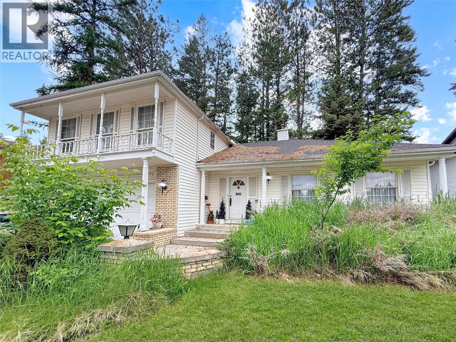 809 31st Ave S, cranbrook, British Columbia
