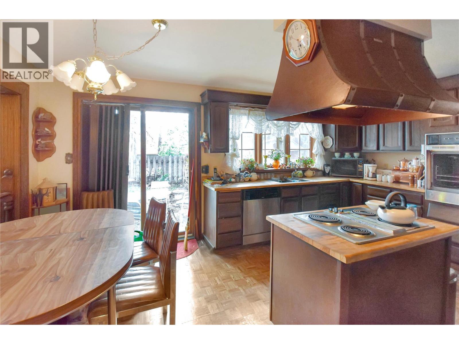809 31st Ave S, Cranbrook, British Columbia  V1C 5J9 - Photo 15 - 10391133