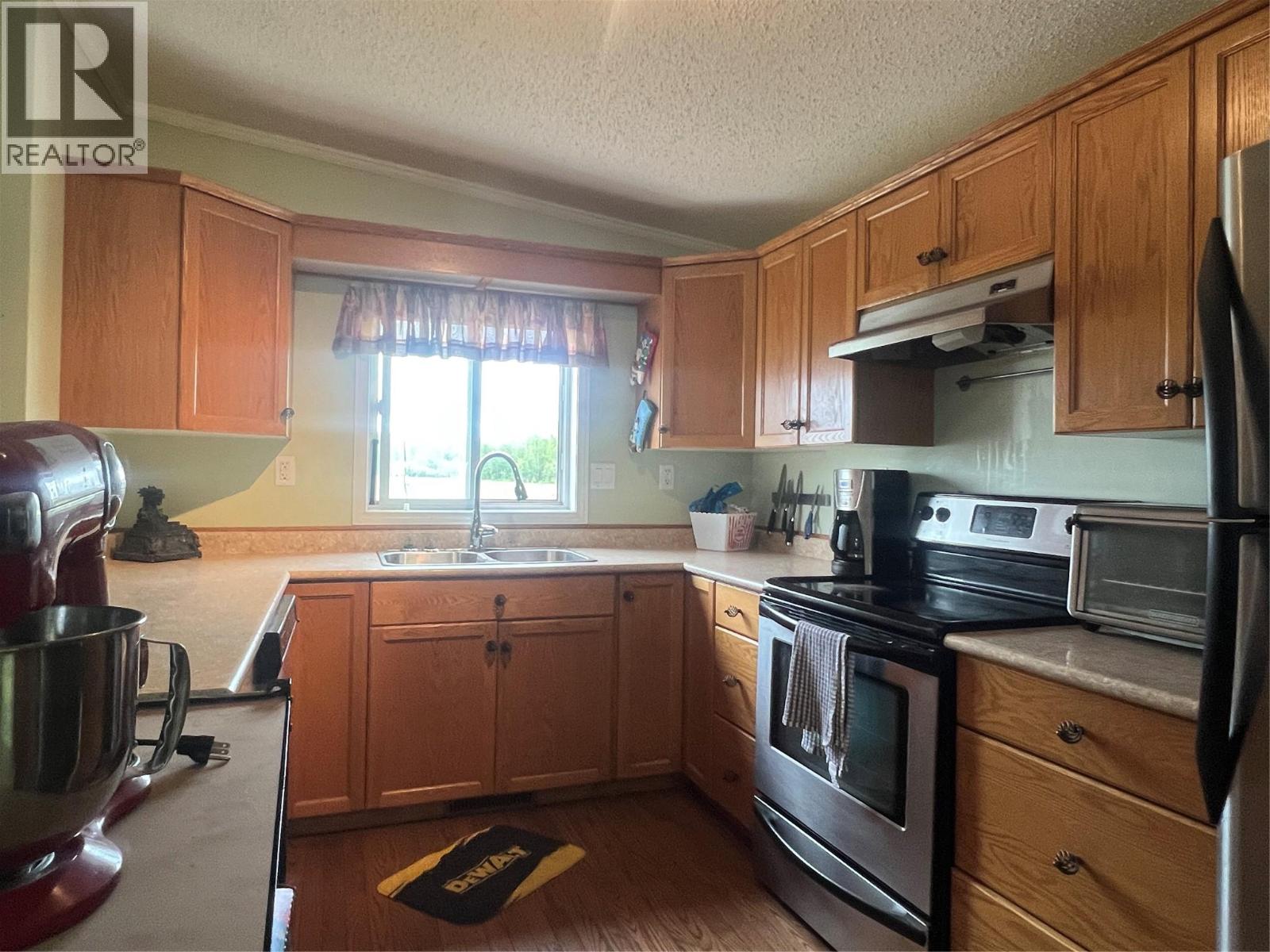 9800 18 Street Unit# 9, Dawson Creek, British Columbia  V1G 5A4 - Photo 4 - 10391347
