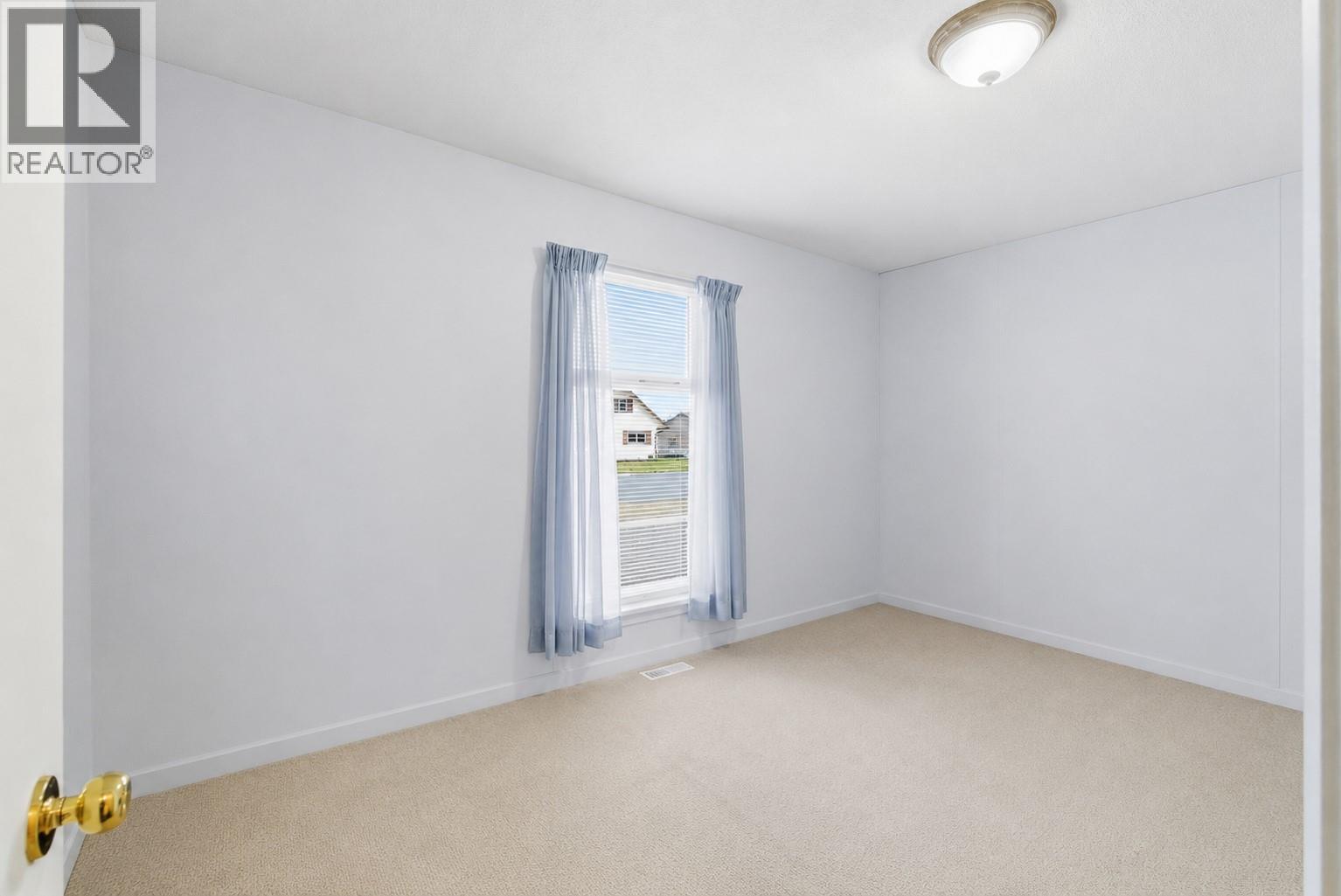 2102 Clapperton Avenue, Merritt, British Columbia  V1K 1B8 - Photo 44 - 10391280