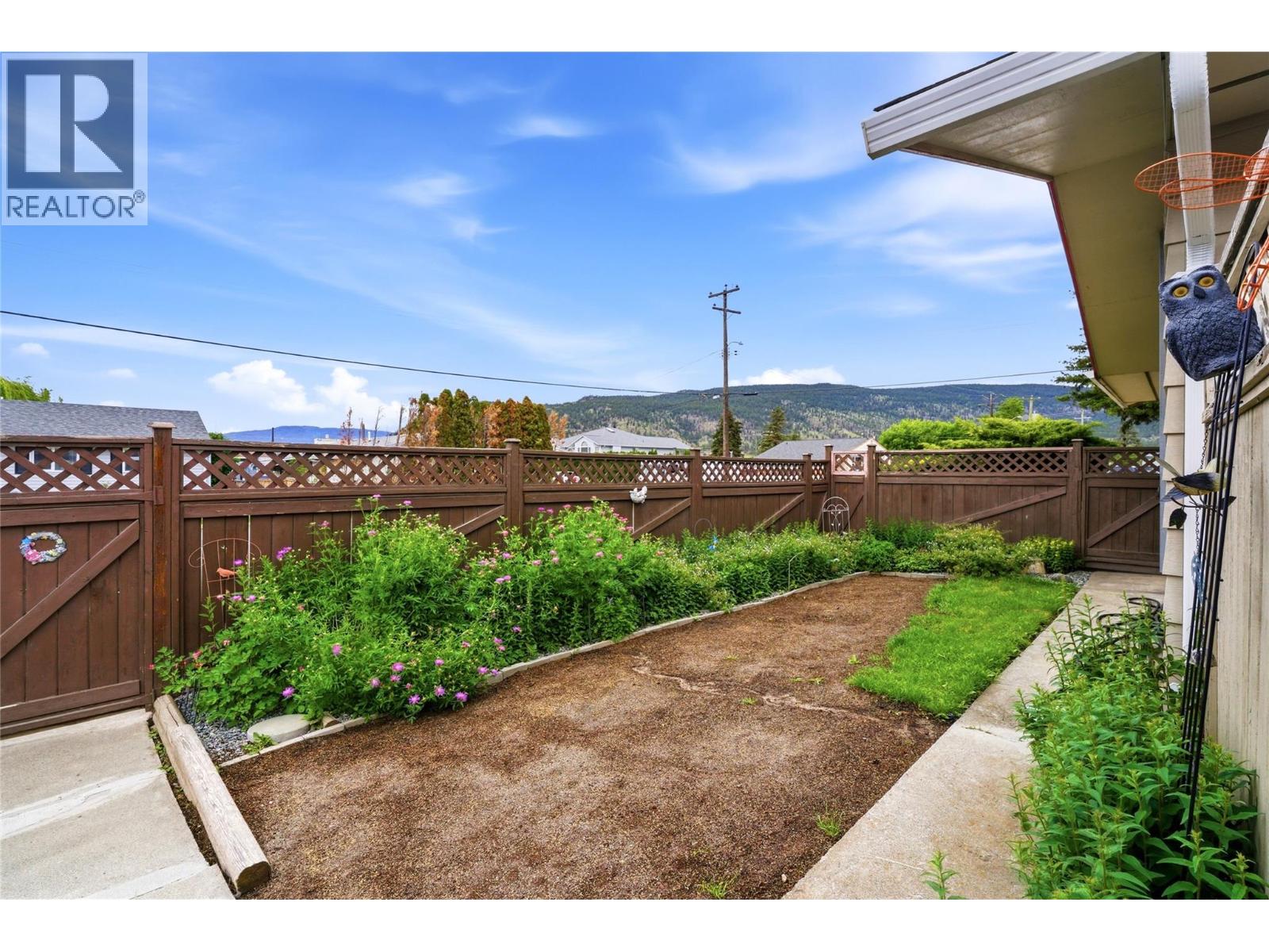 2102 Clapperton Avenue, Merritt, British Columbia  V1K 1B8 - Photo 59 - 10391280