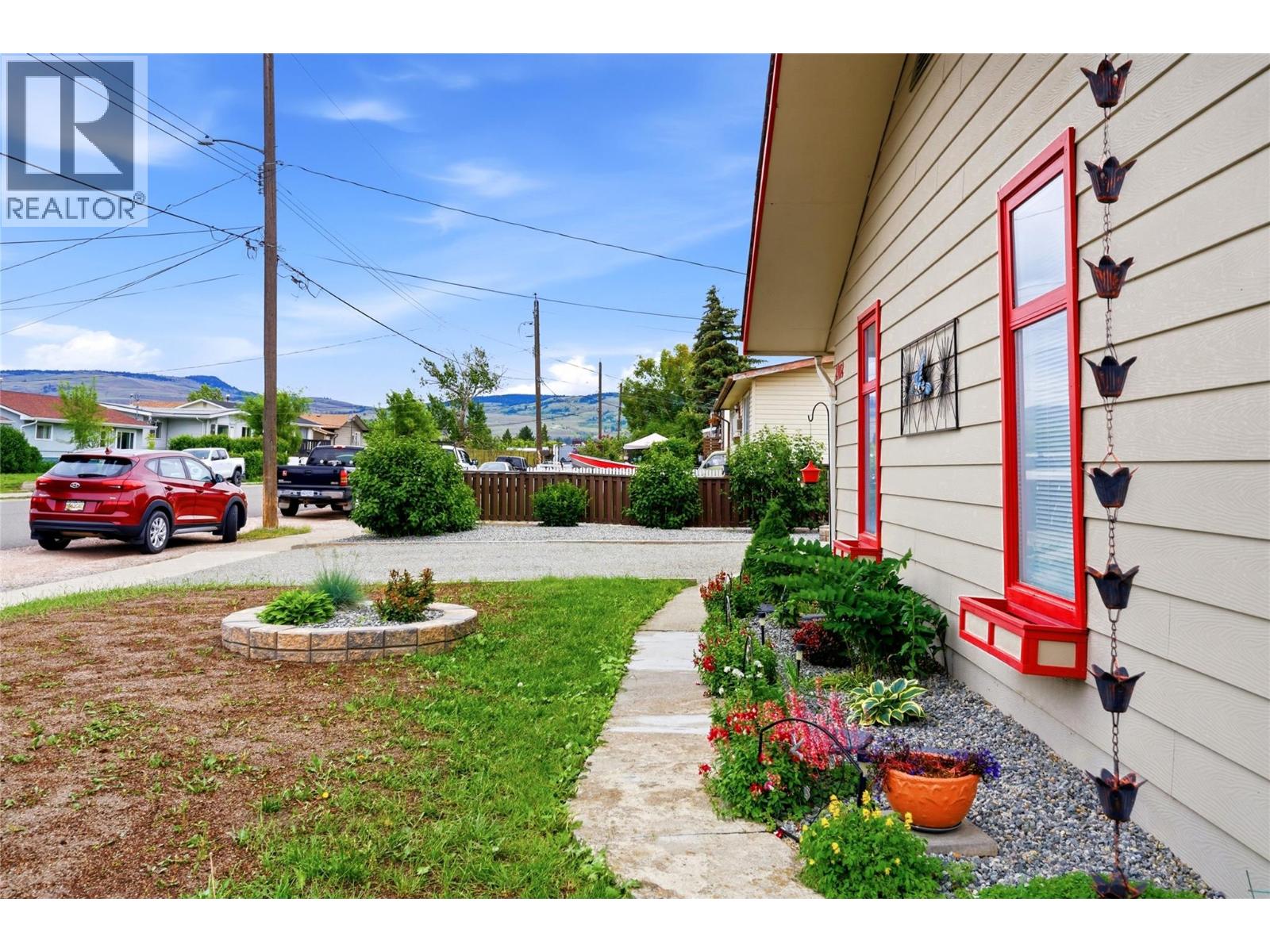 2102 Clapperton Avenue, Merritt, British Columbia  V1K 1B8 - Photo 61 - 10391280