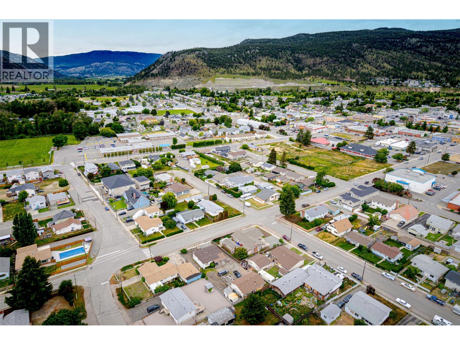 2102 Clapperton Avenue, Merritt, British Columbia  V1K 1B8 - Photo 65 - 10391280