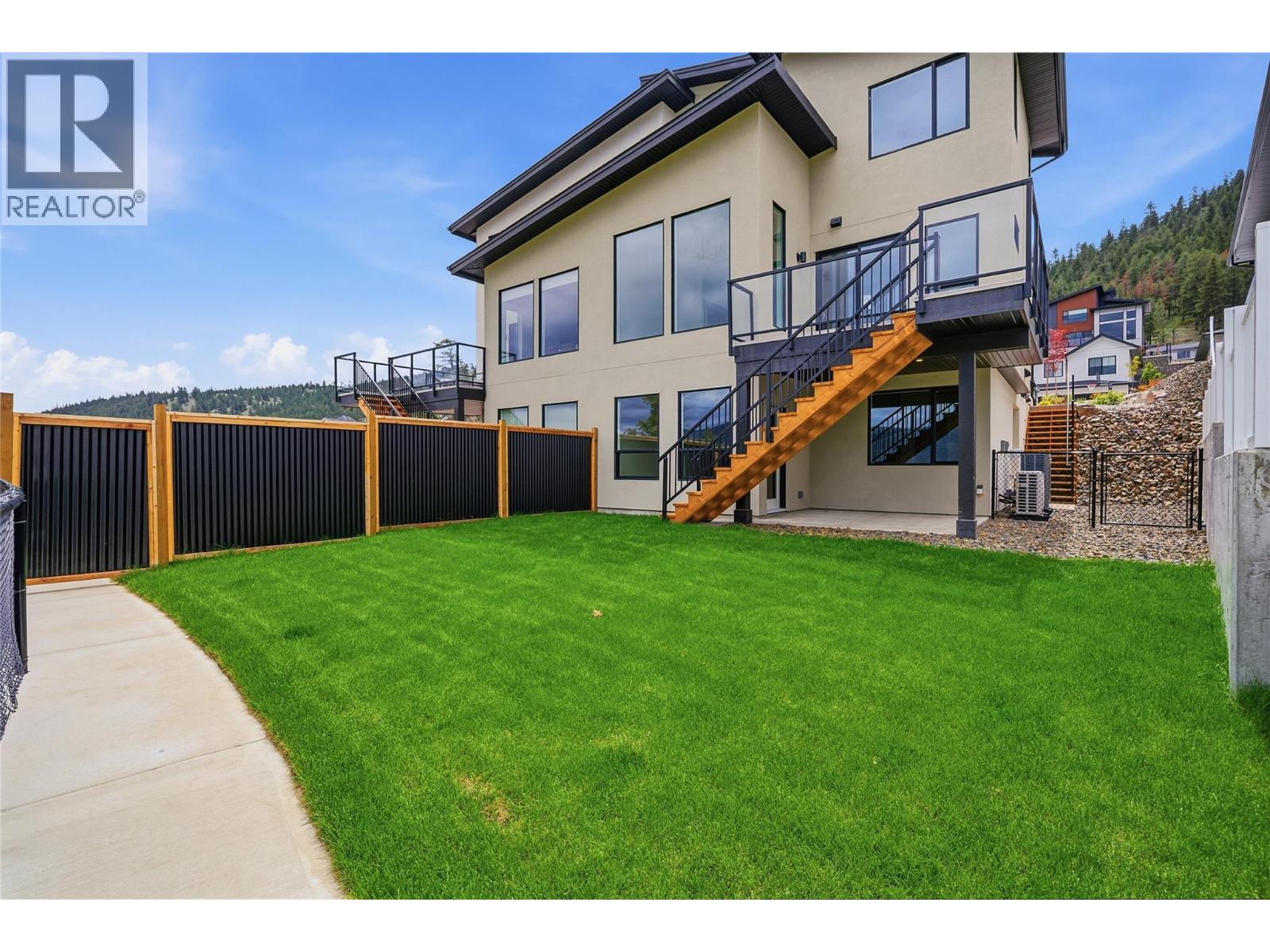 2247 Coldwater Drive, Kamloops, British Columbia  V2E 0E6 - Photo 3 - 10391279