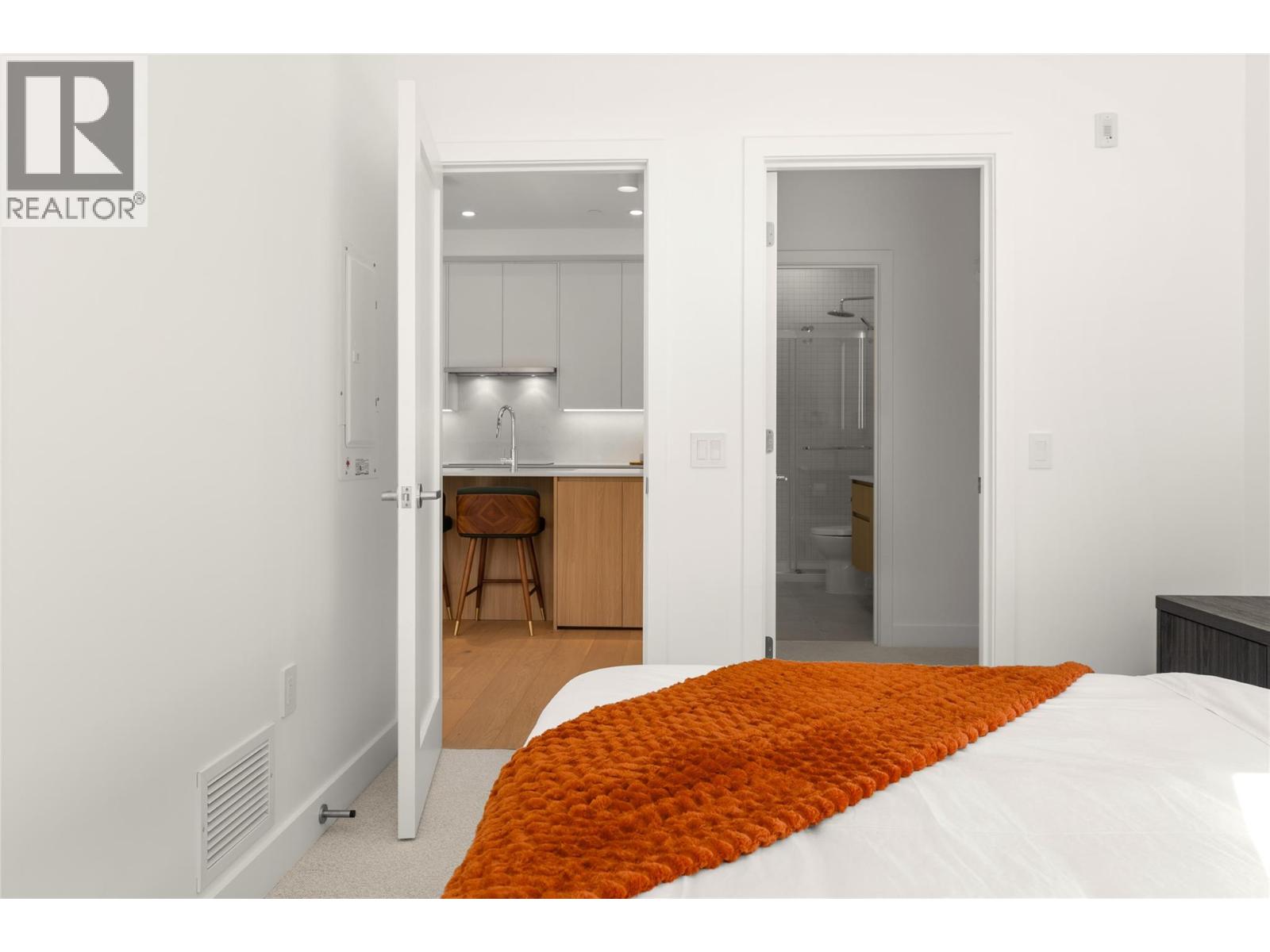 1702 Coursier Avenue Unit# 1406, Revelstoke, British Columbia  V0E 2S1 - Photo 14 - 10391068