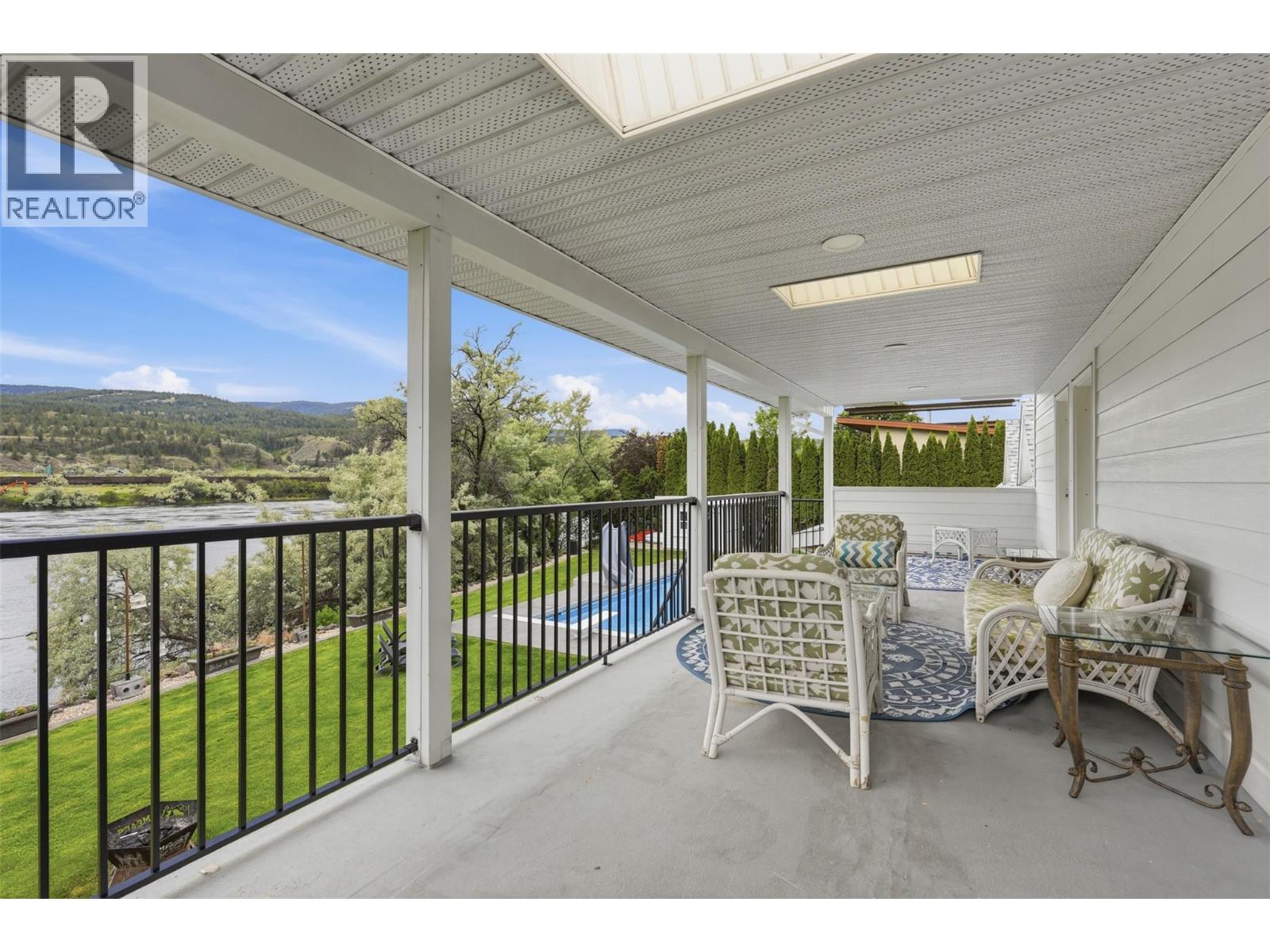 3724 Shuswap Road, Kamloops, British Columbia  V2H 1S6 - Photo 52 - 10391348