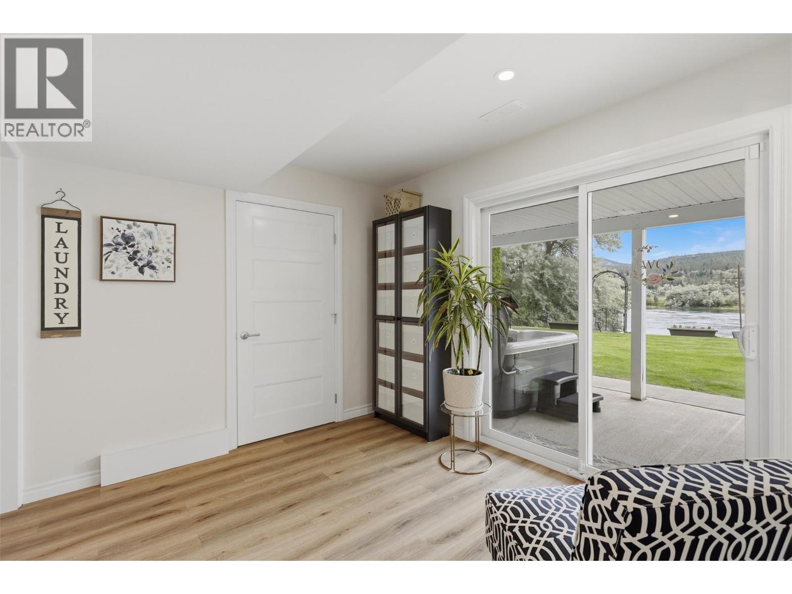 3724 Shuswap Road, Kamloops, British Columbia  V2H 1S6 - Photo 65 - 10391348