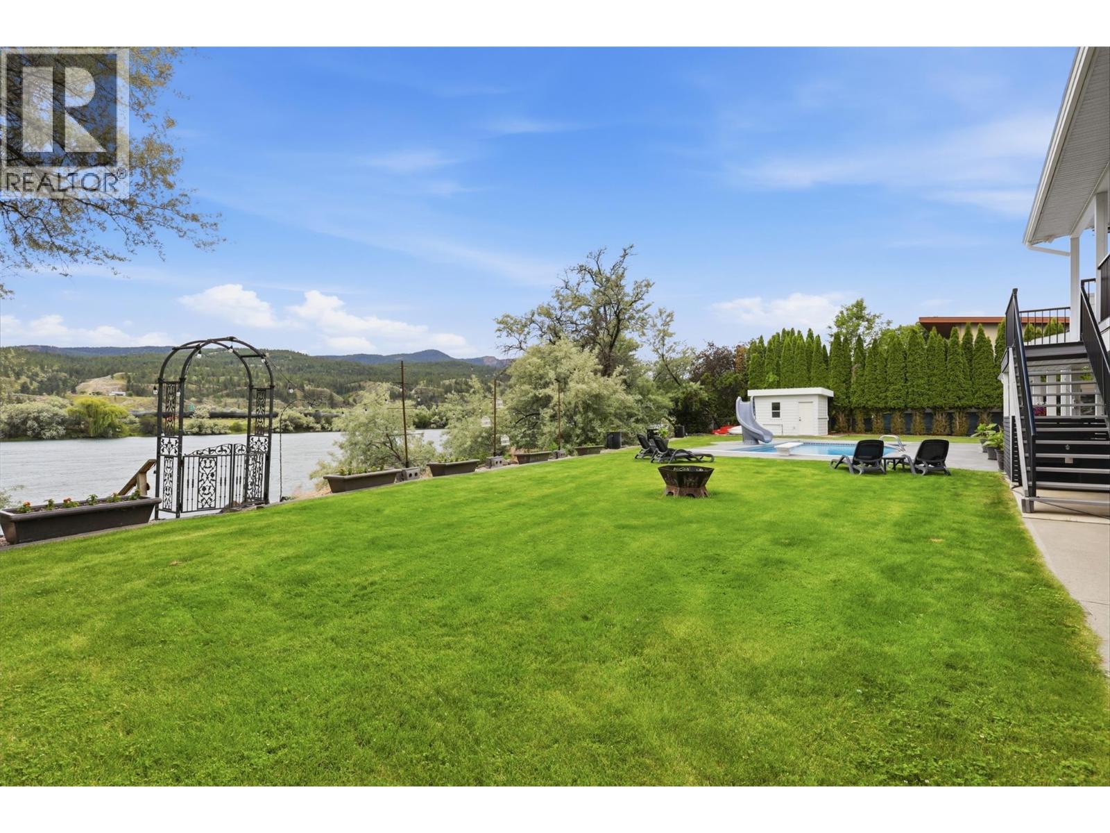 3724 Shuswap Road, Kamloops, British Columbia  V2H 1S6 - Photo 75 - 10391348